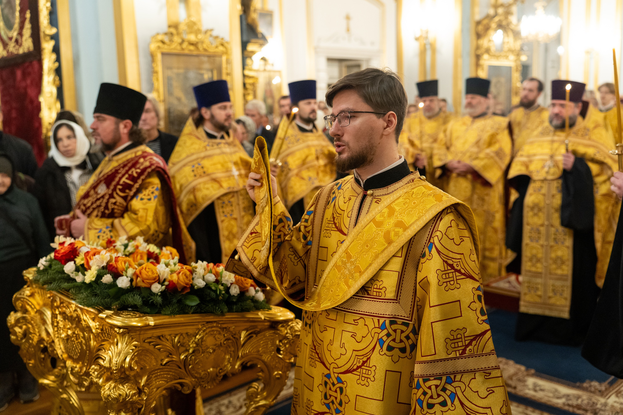 Праздничное бдение. НИКОЛО-БОГОЯВЛЕНСКИЙ МОРСКОЙ СОБОР