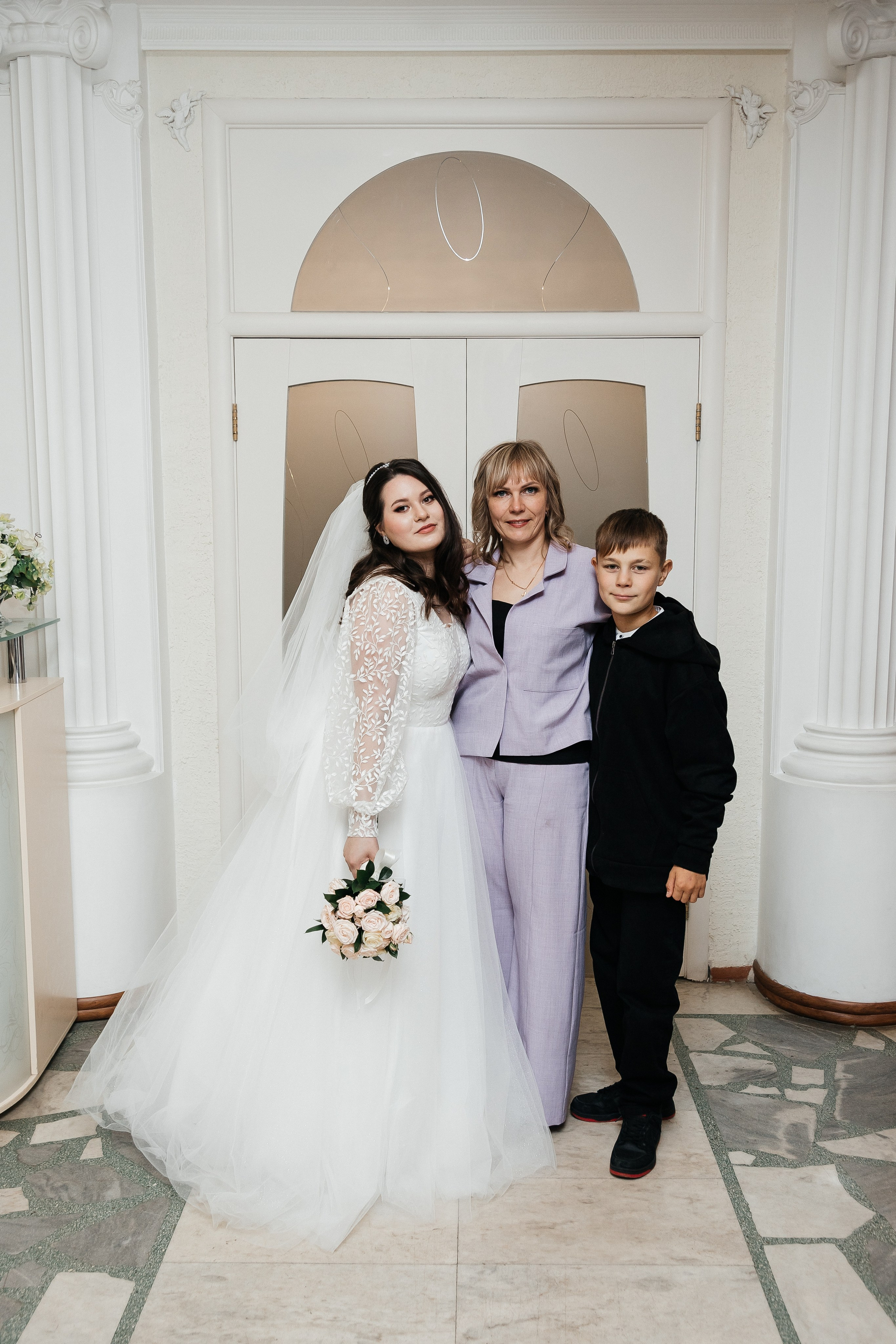 Максим и Нина/2024. Свадебный и семейный фотограф в Екатеринбурге