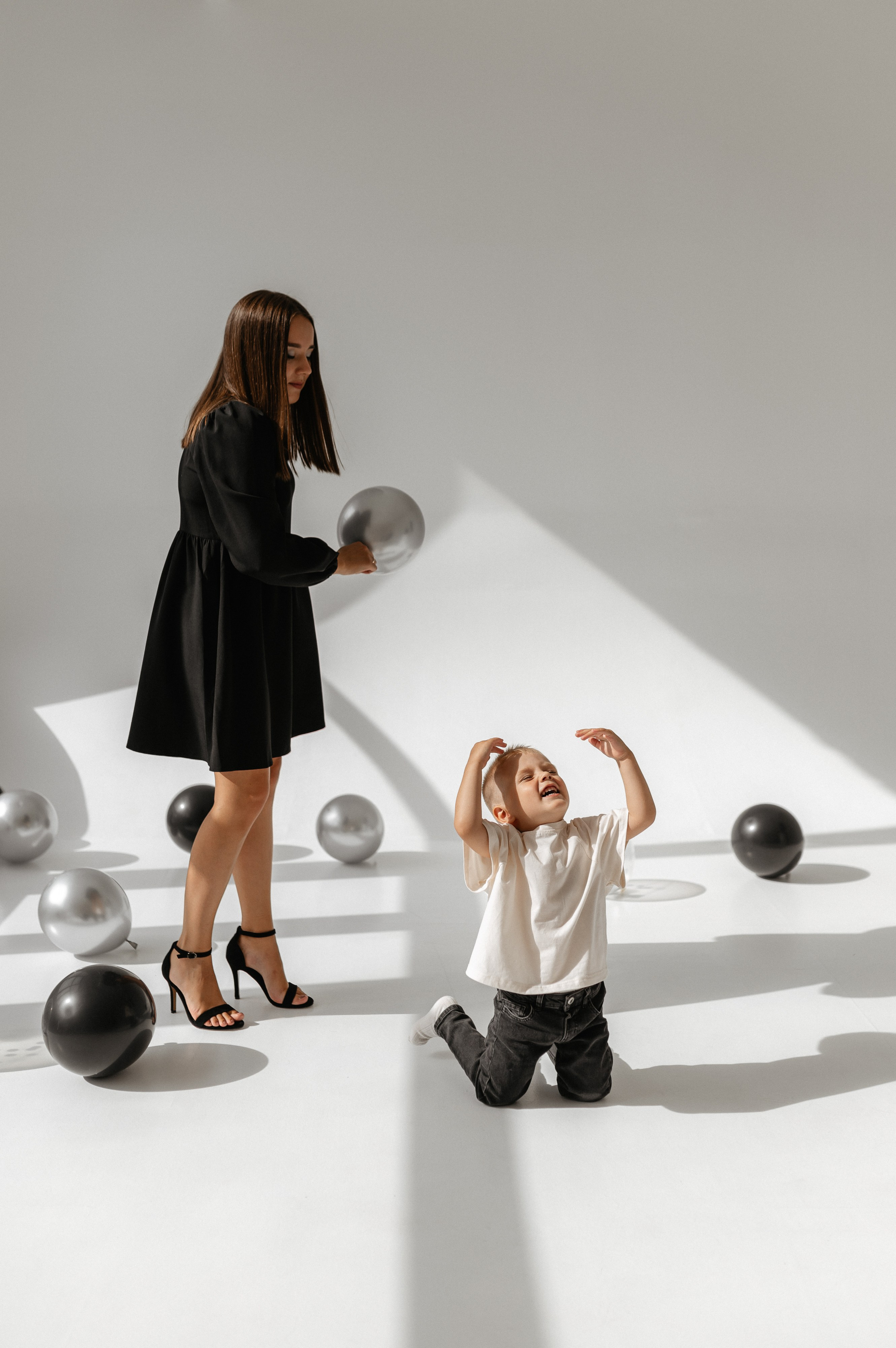 Детский black ДР в студии. Главная