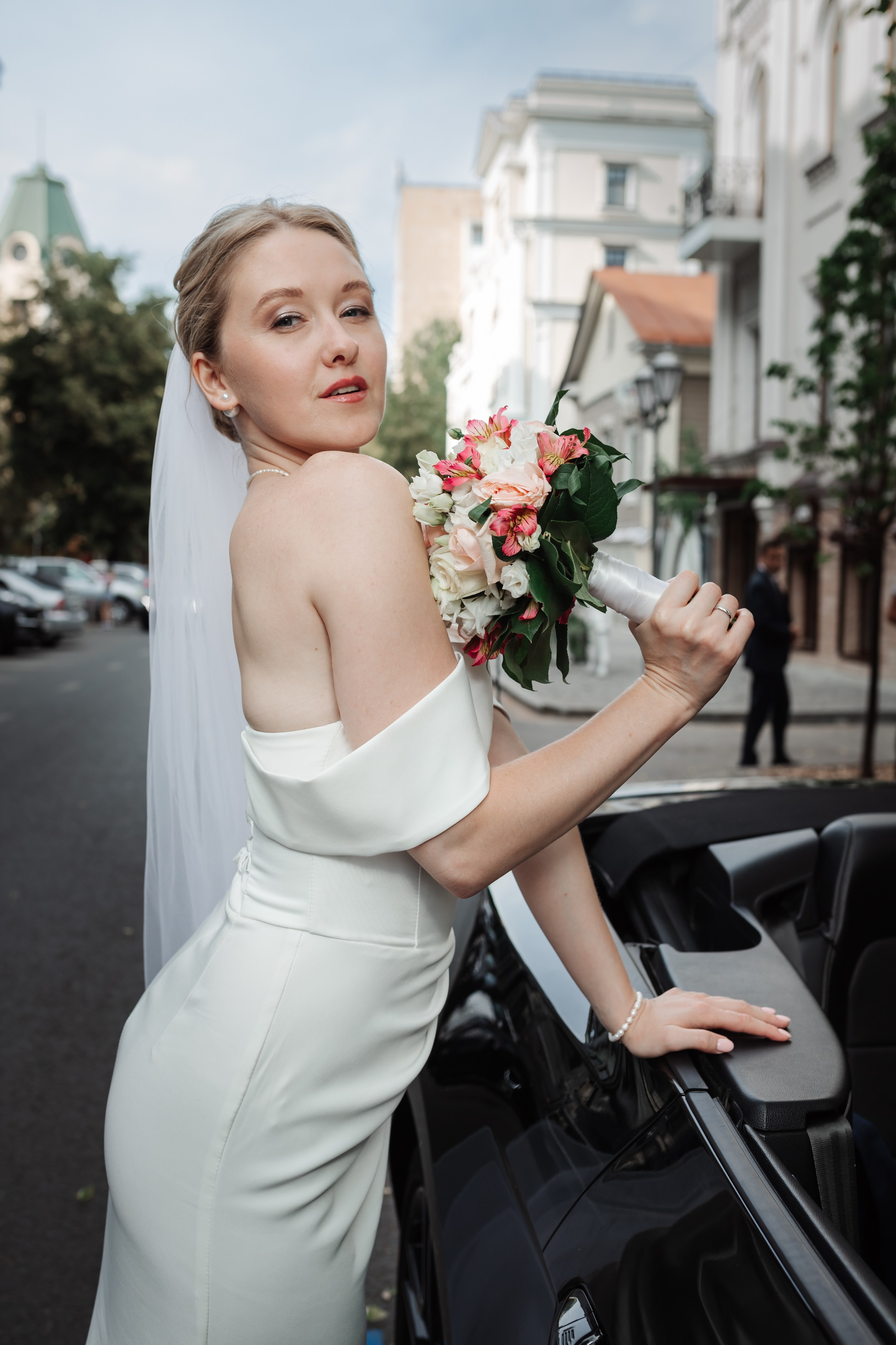 Свадебная съёмка. Люксмедиа — это команда фотографов и видеографов. Город Казань. Дамир Сафин