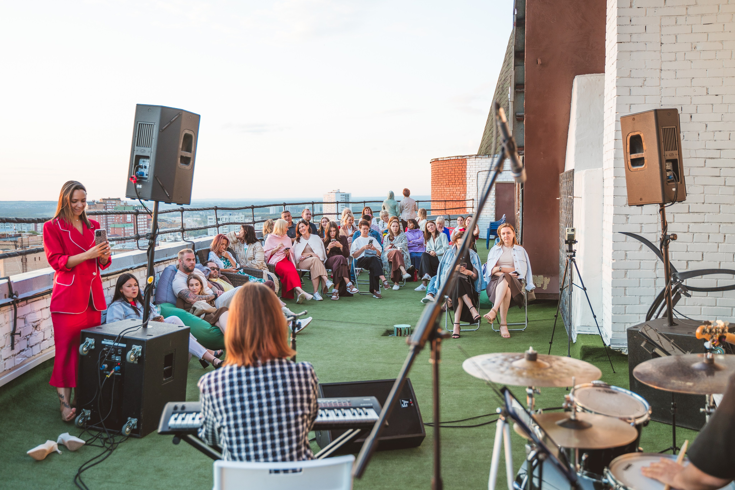 Джаз на крыше в «Доме Карлсона». Свадебный и репортажный фотограф в Уфе| Осетрова Ольга