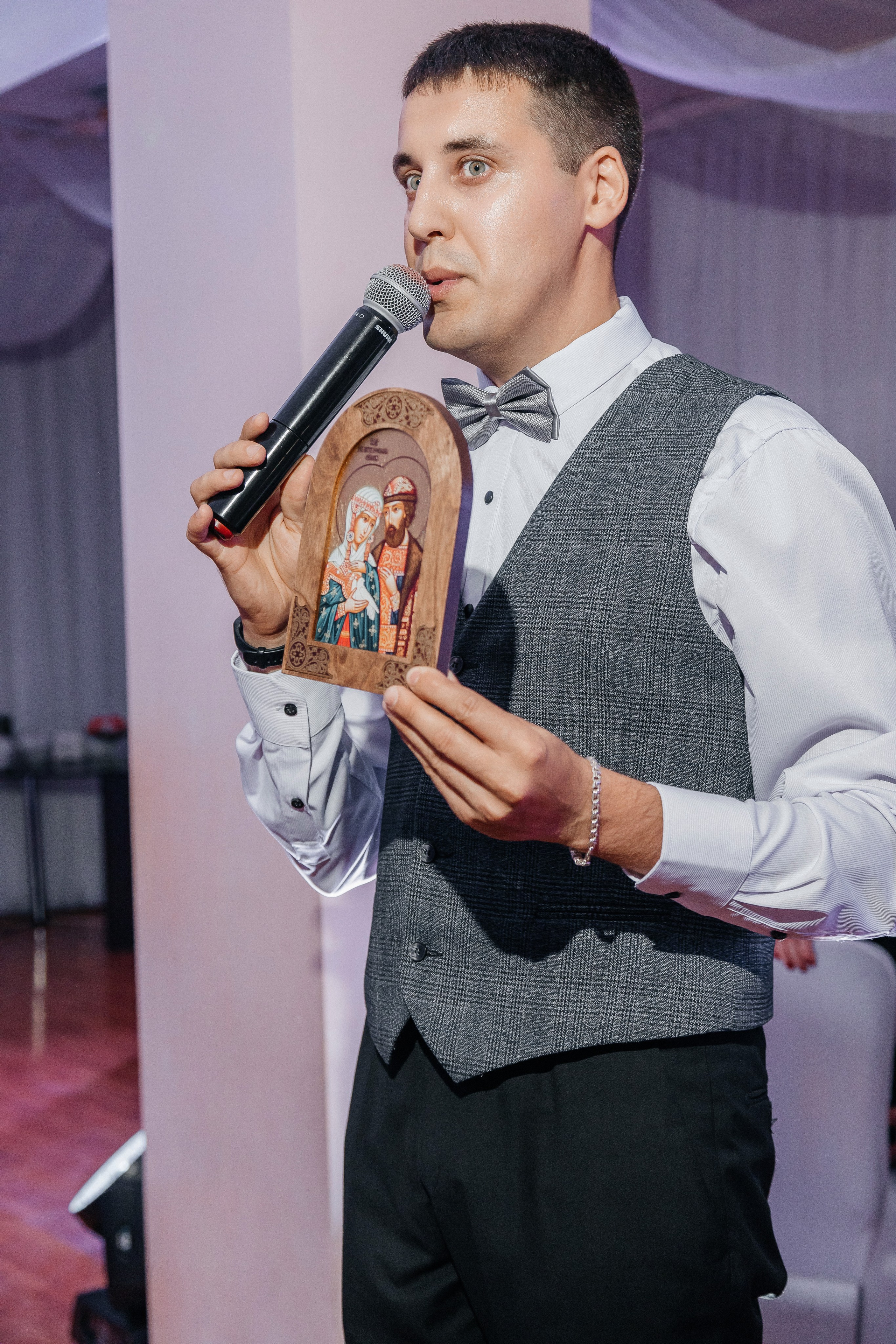 V&N. Street photographer