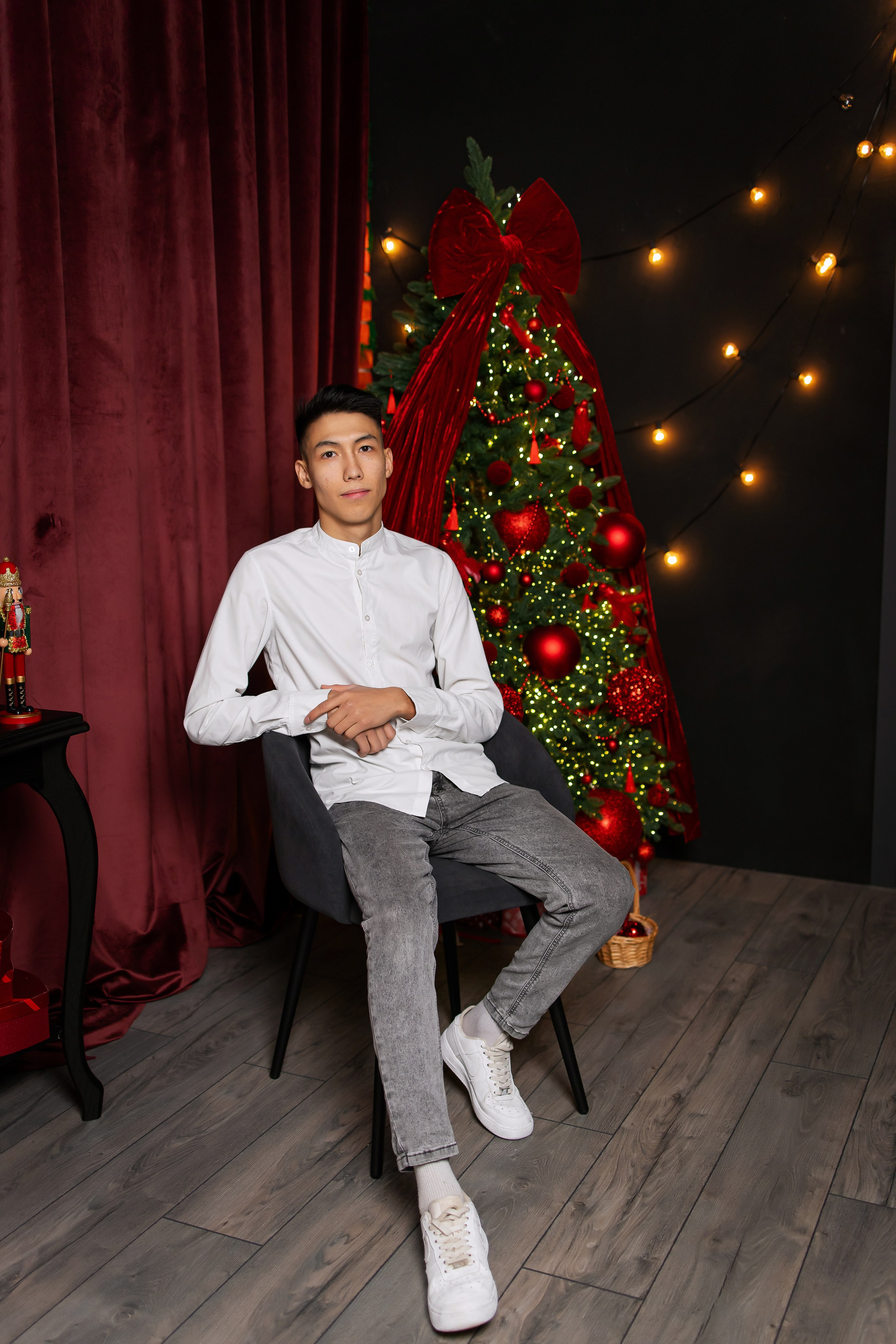 Ваши фотографии. Интерьерная фотостудия Background в Омске