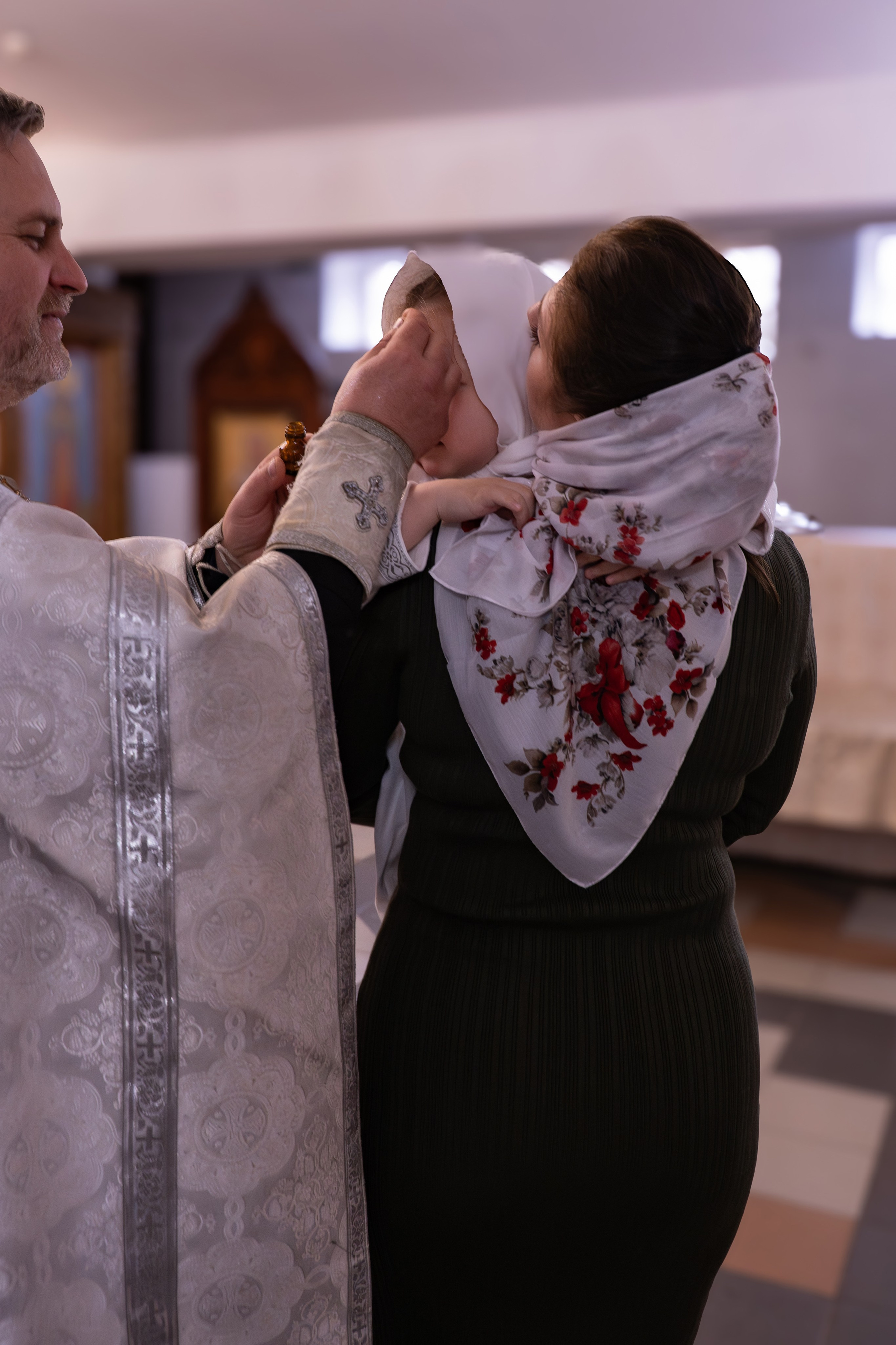 Таинство Крещения. Фотограф видеомейкер Дарья Новикова