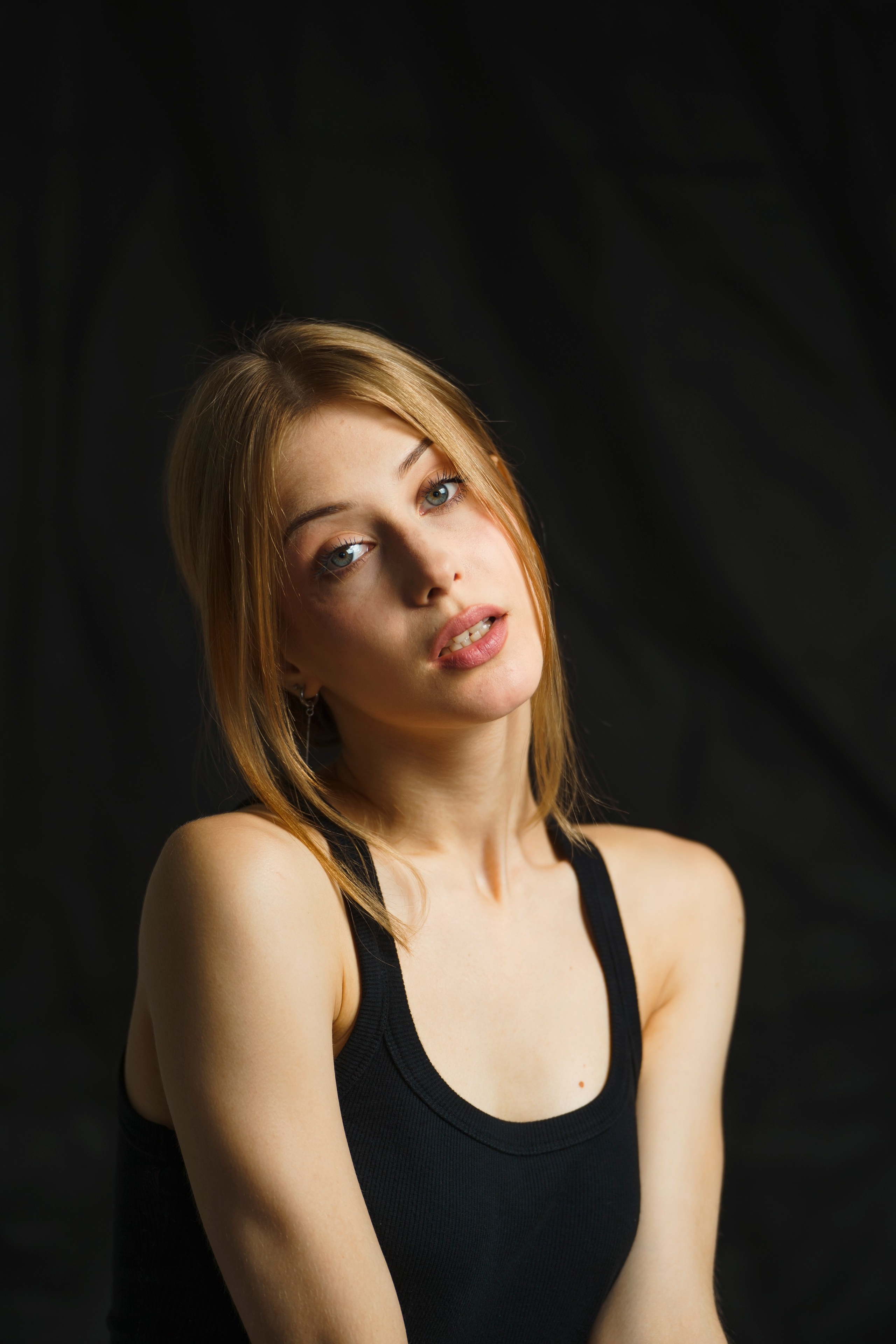 Съемка портрета в студии. Профессиональный портретный фотограф в Москве Владимир Глаголев