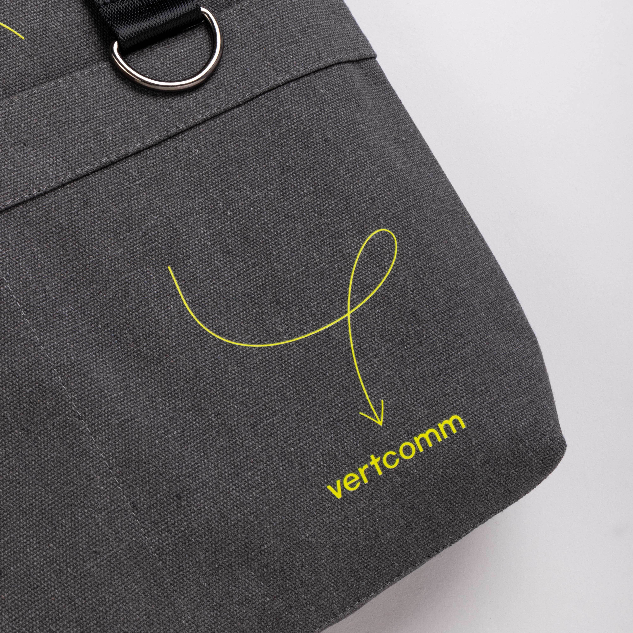 Мерчшоп vertcomm. Романова Александра фотограф в Москве