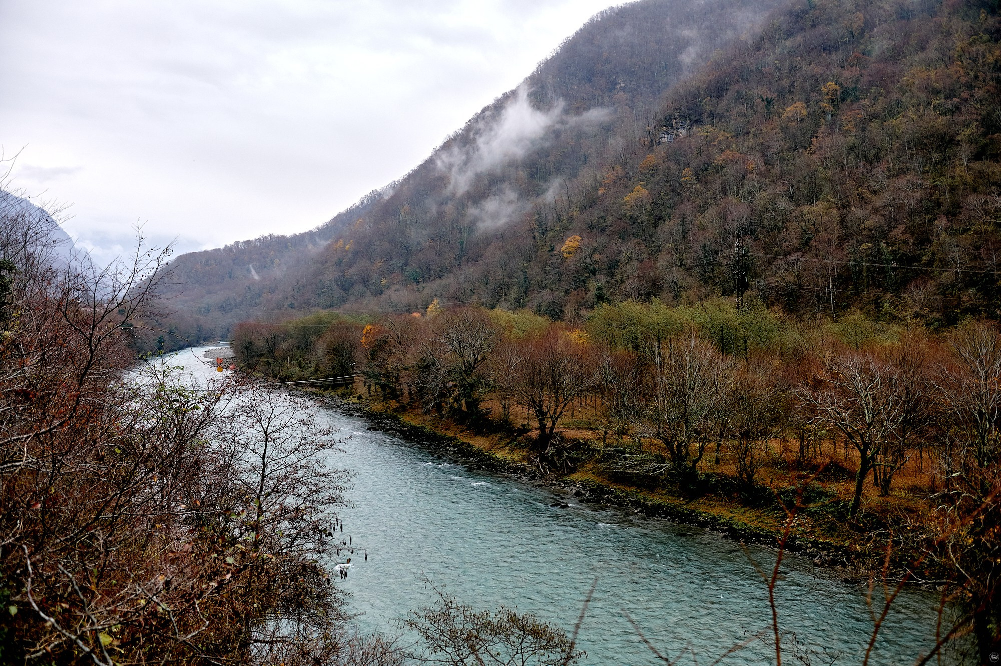 Озеро Рица, Абхазия. Декабрь 2024. Фотографии отовсюду и обо всем