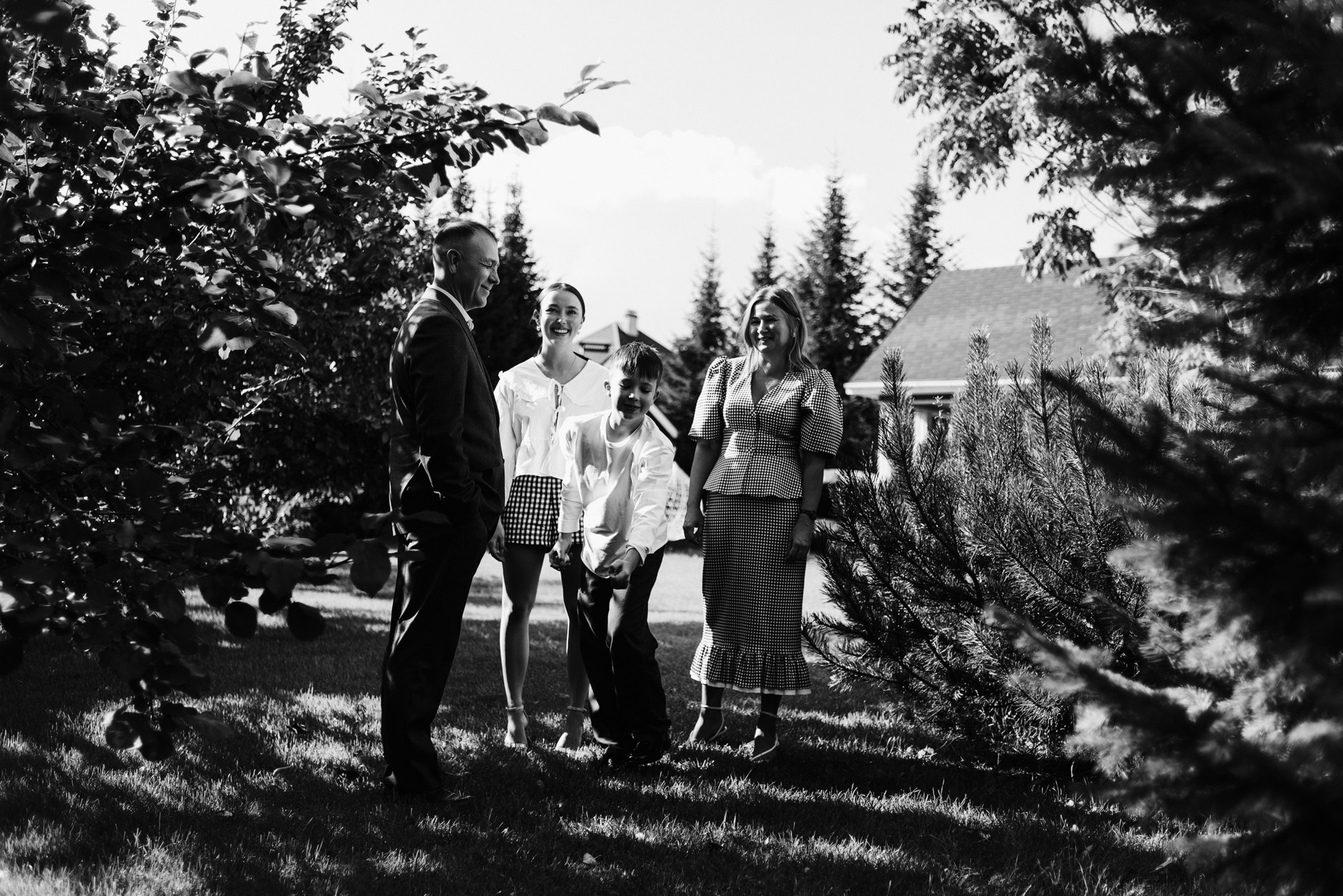 Семейная фотосессия в Тюмени — портреты поколений. Портретный фотограф Тюмень Дарья Мустафина