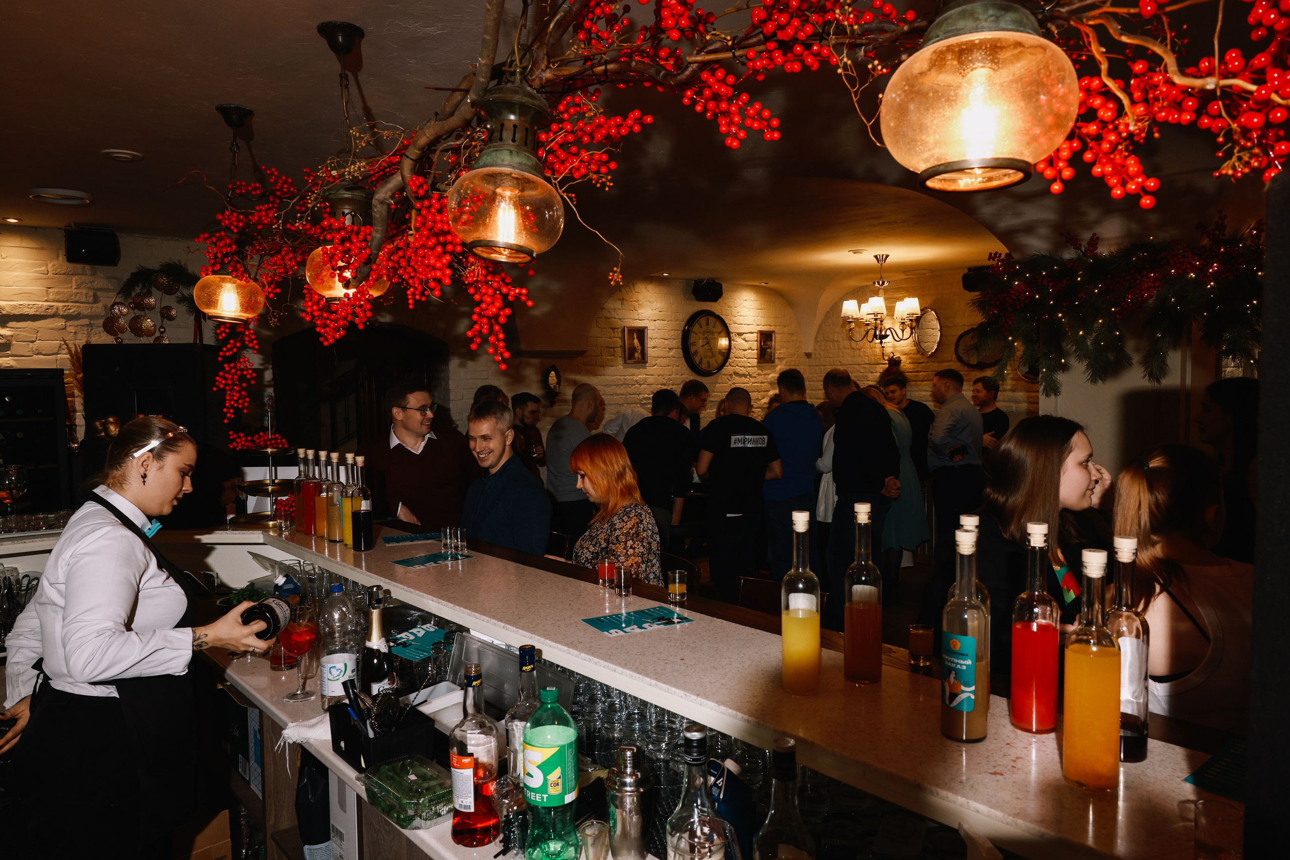Экспресс Офис, новогодний корпоратив в ресторане Респект, г. Тула. Фотограф в Туле — Борисов Николай