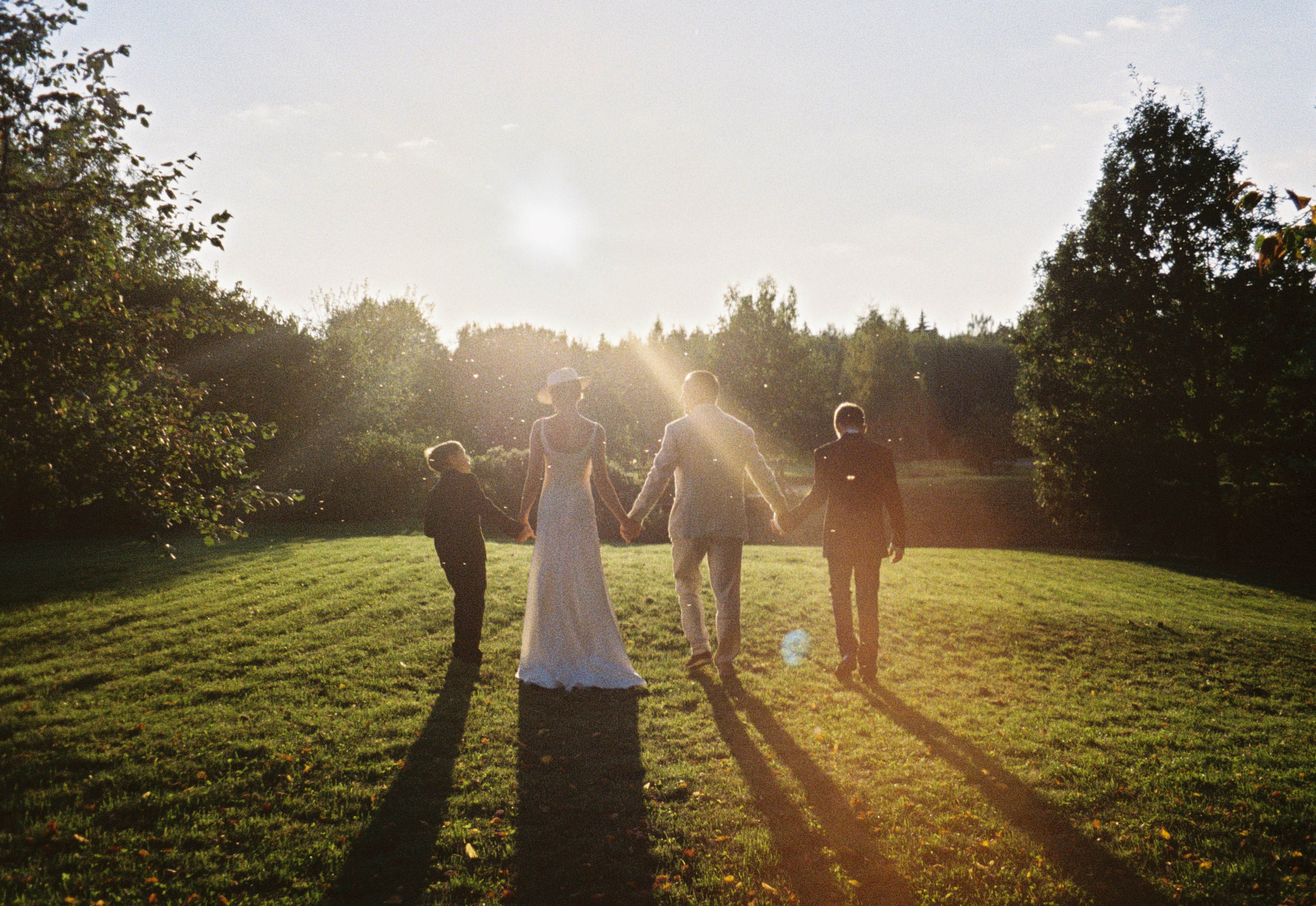 Однажды в Плёсе. Э Т О М Ы