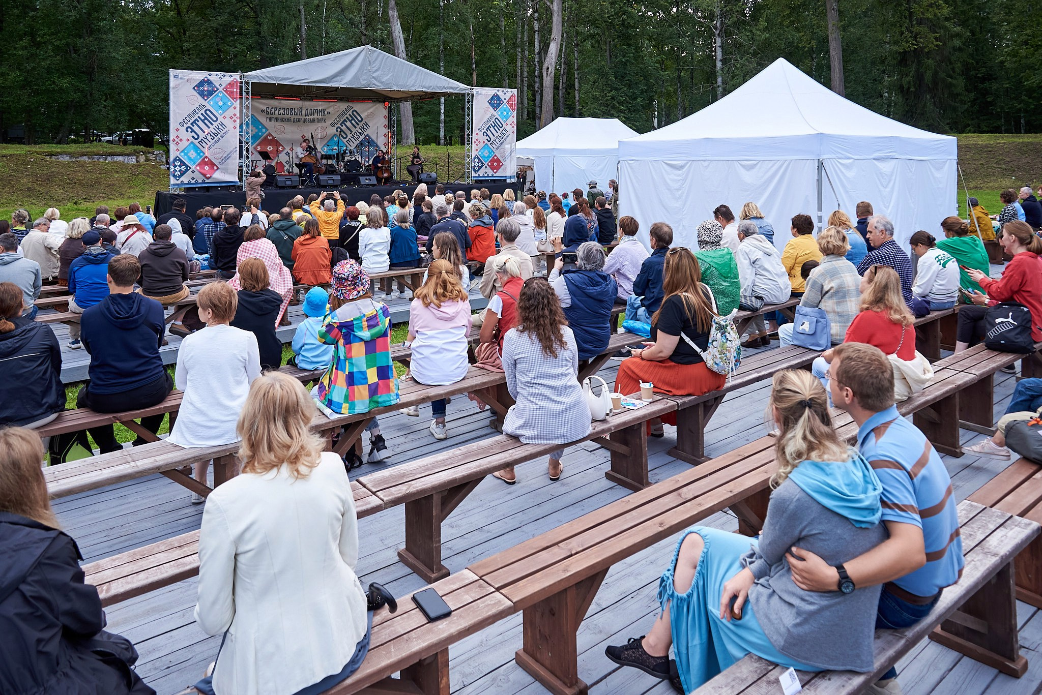 Березовый домик, фестиваль этно музыки. Иван Ступа, репортажный фотограф в Санкт-Петербурге и Ленинградской области