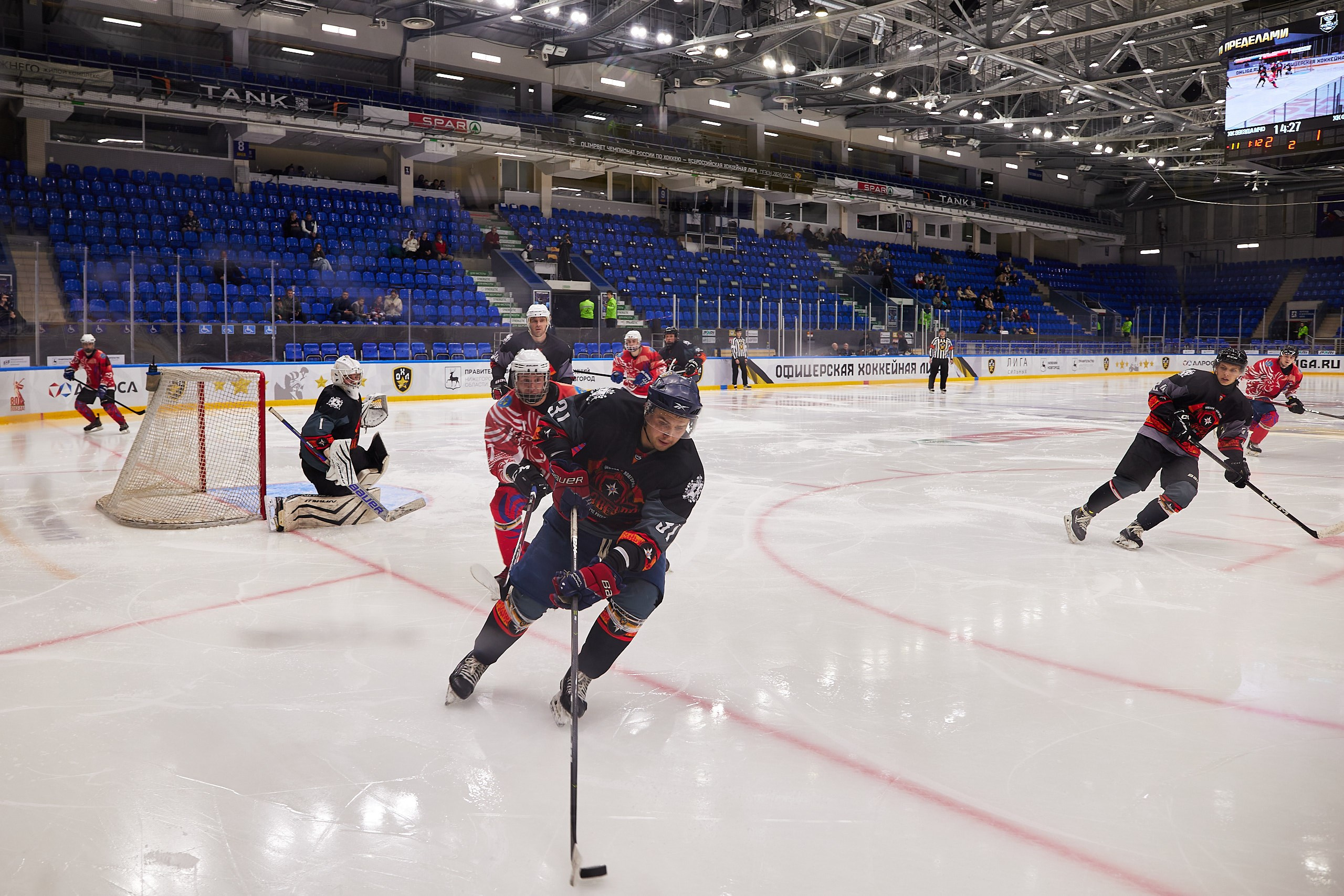 Репортаж. Офицерская хоккейная лига 2025 год. Спортивный фотограф Некрасов Денис