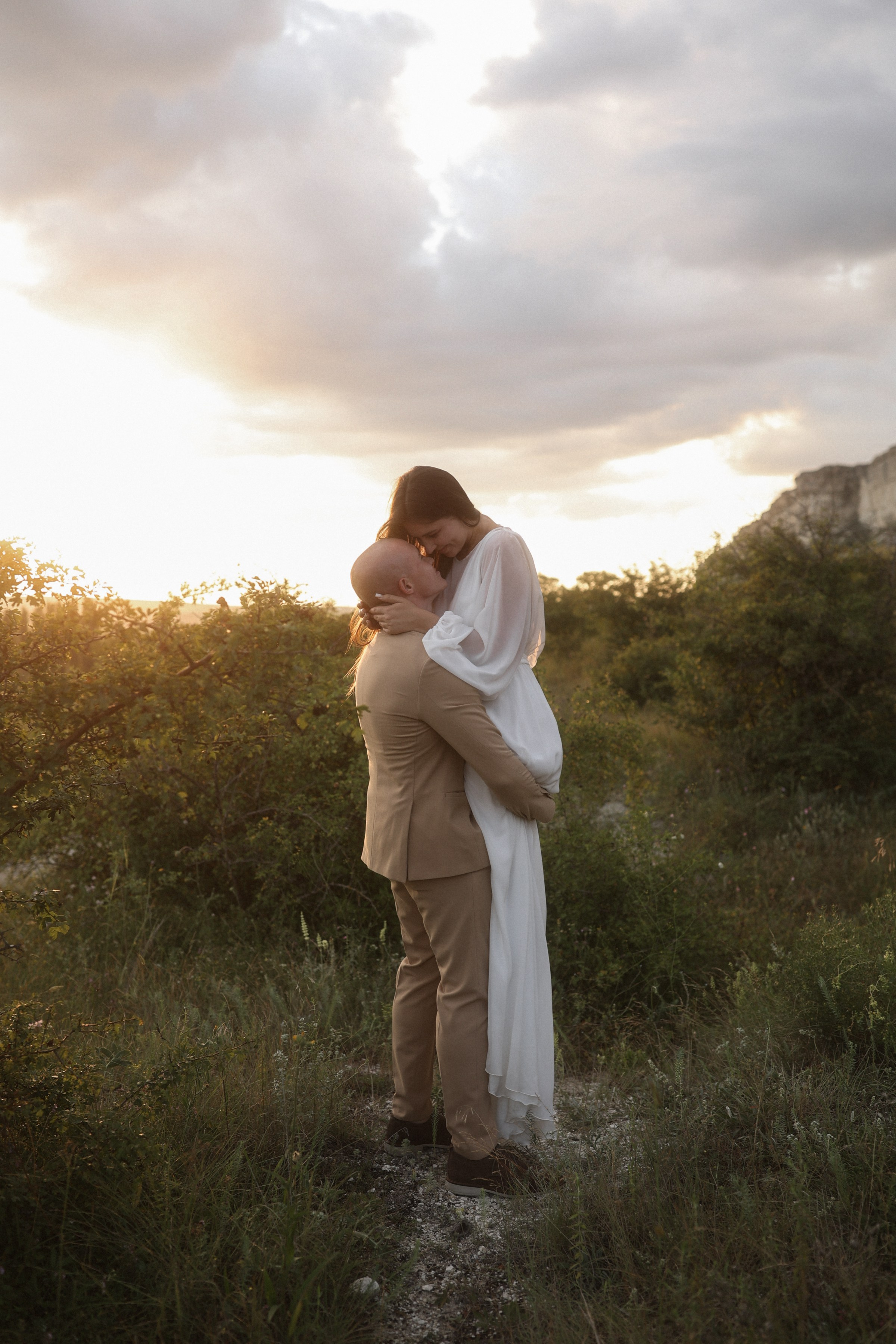У Белой скалы. Фотограф в Севастополе и Крыму Артем Волобуев