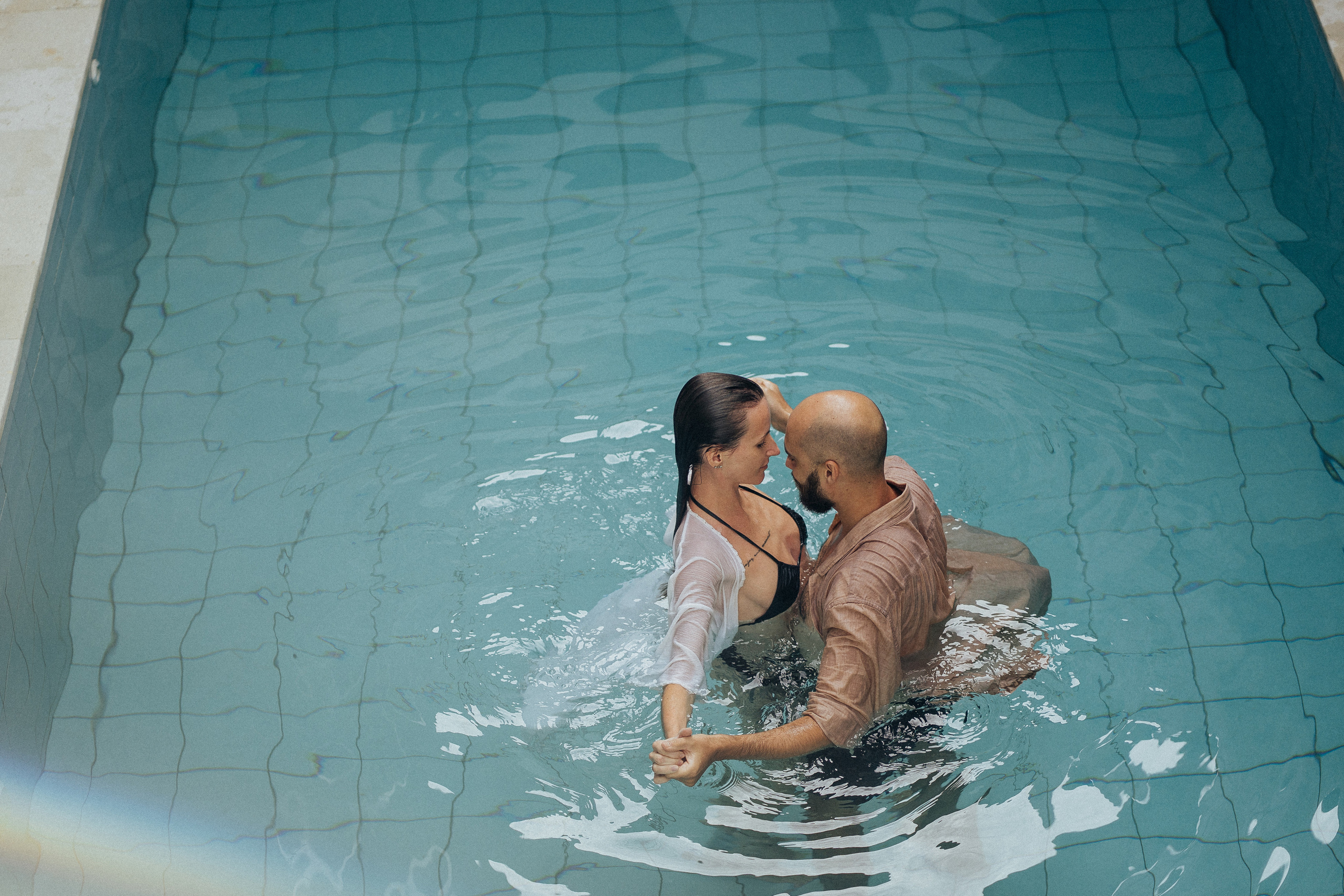 Love Story Photography in Tbilisi — Aleksandra Gritsenko