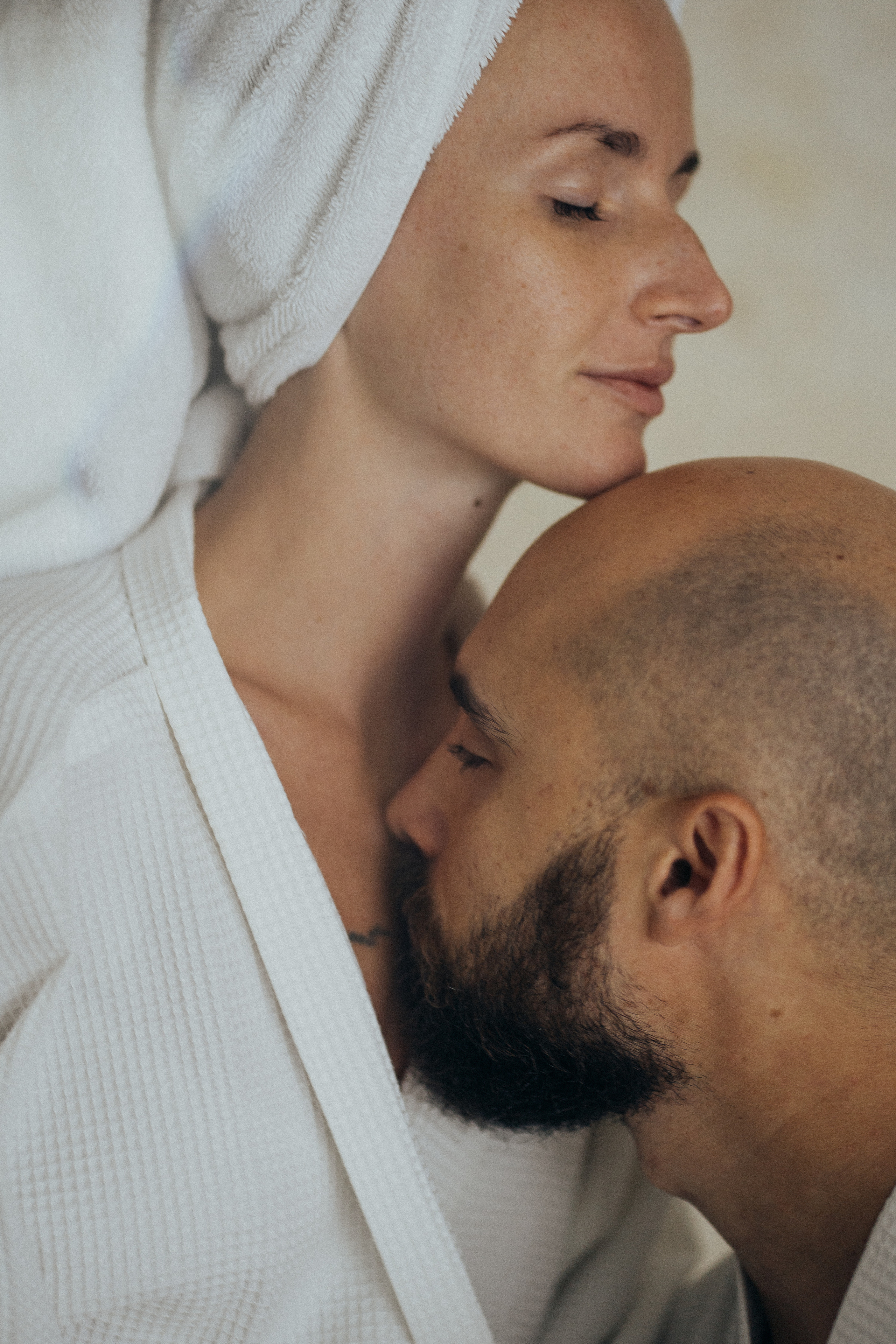 Love Story Photography in Tbilisi — Aleksandra Gritsenko