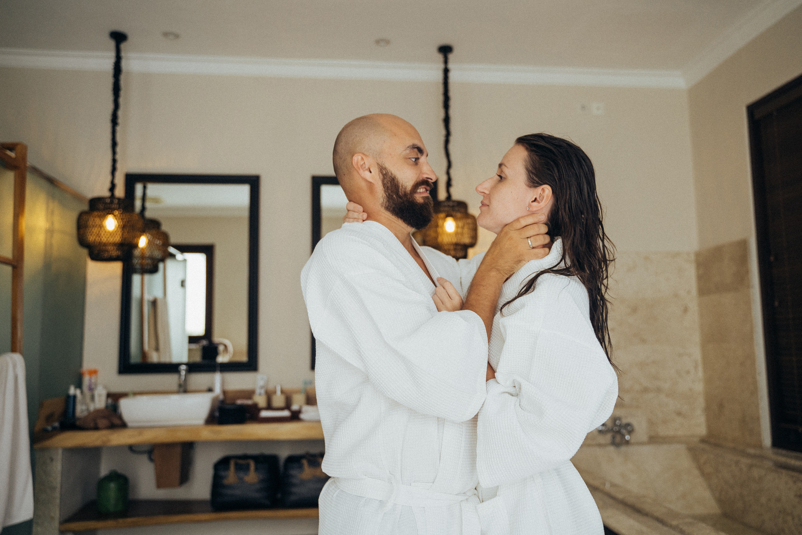 Love Story Photography in Tbilisi — Aleksandra Gritsenko