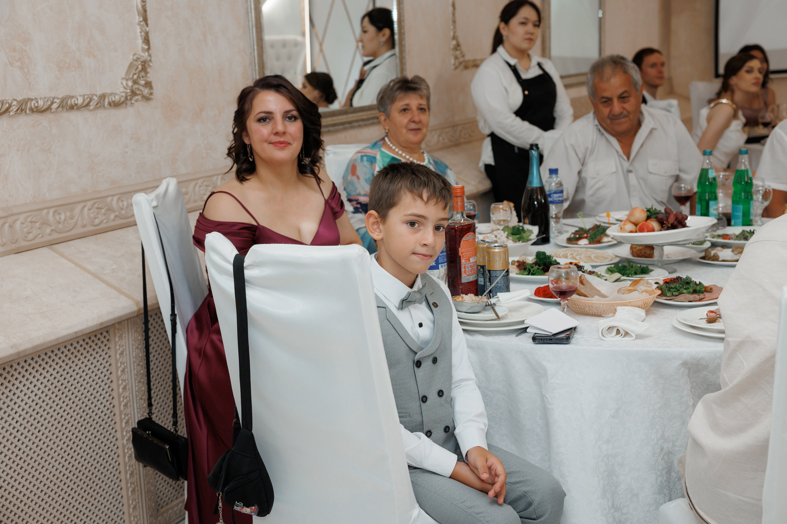 ЗАГС Бутово и Остафьево. Свадебный и репортажный фотограф (Москва, Королев и другие)