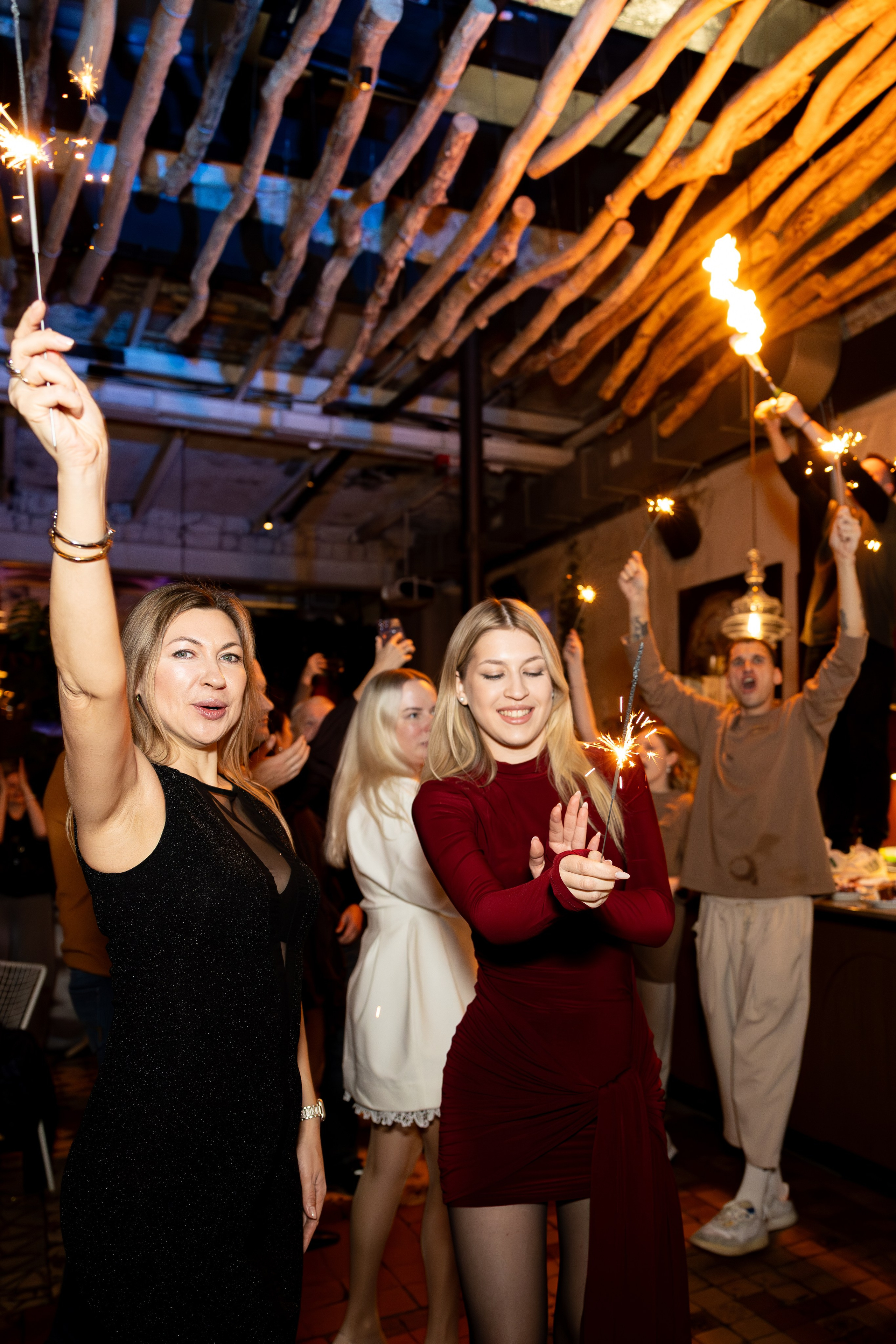 Новогодняя Ночь в арт-пространстве Gastrodvor. Дженбаз Павел — фотограф в Ялте