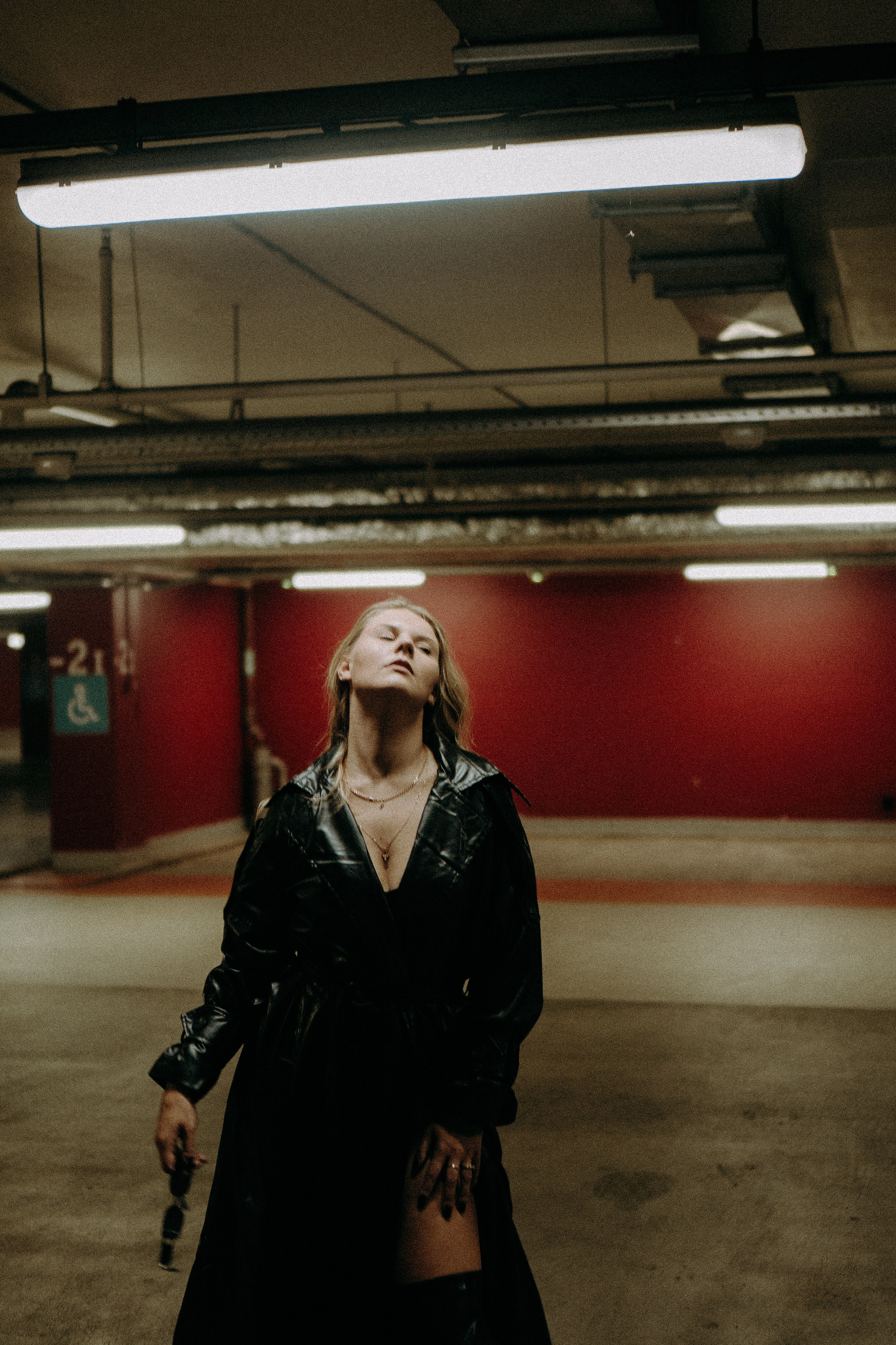 НА ПАРКОВКЕ. Профессиональный фотограф, Санкт-Петербург — Виктория Богомолова