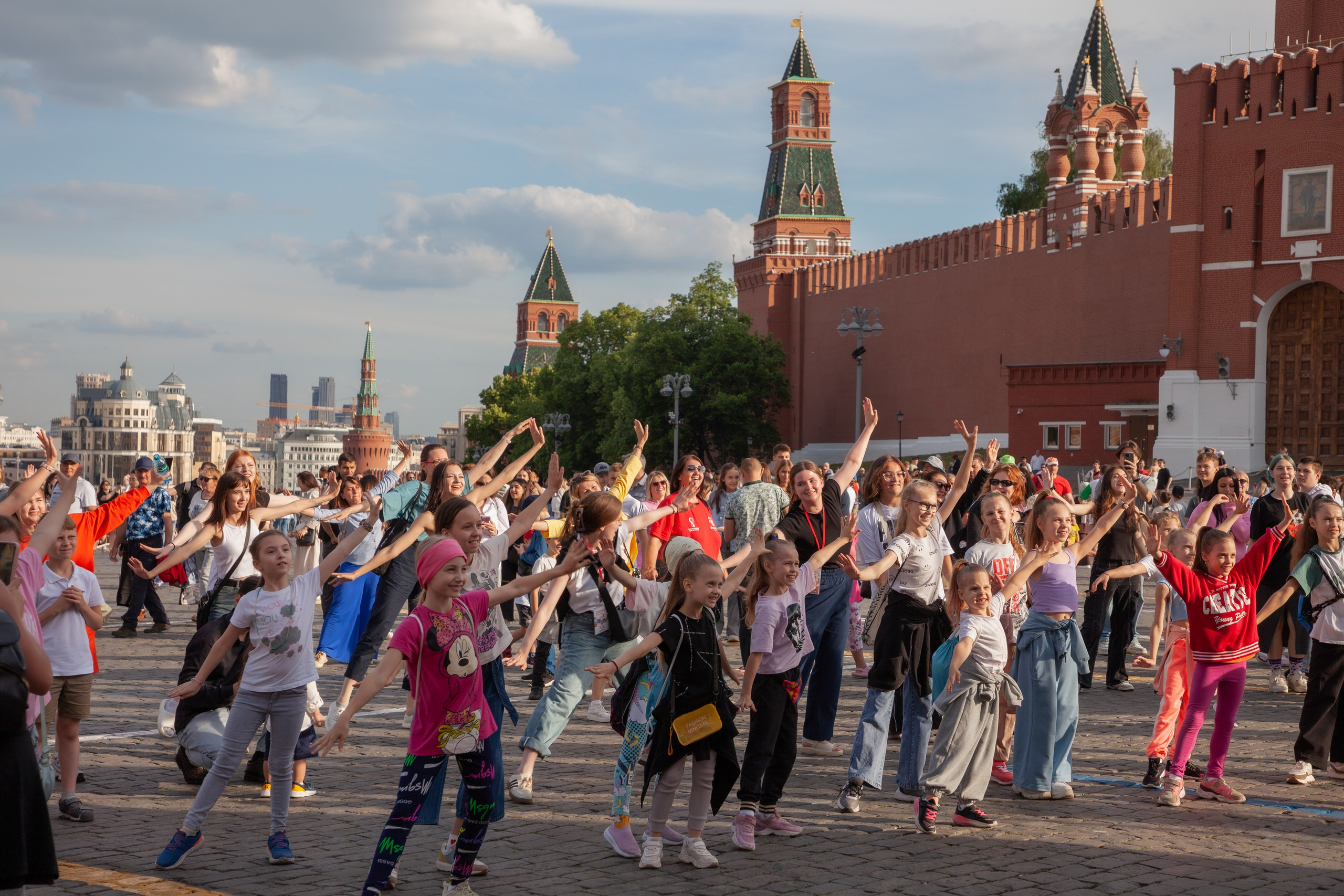 — Книжный фестиваль 2024 (флешмоб). Фотограф | Москва