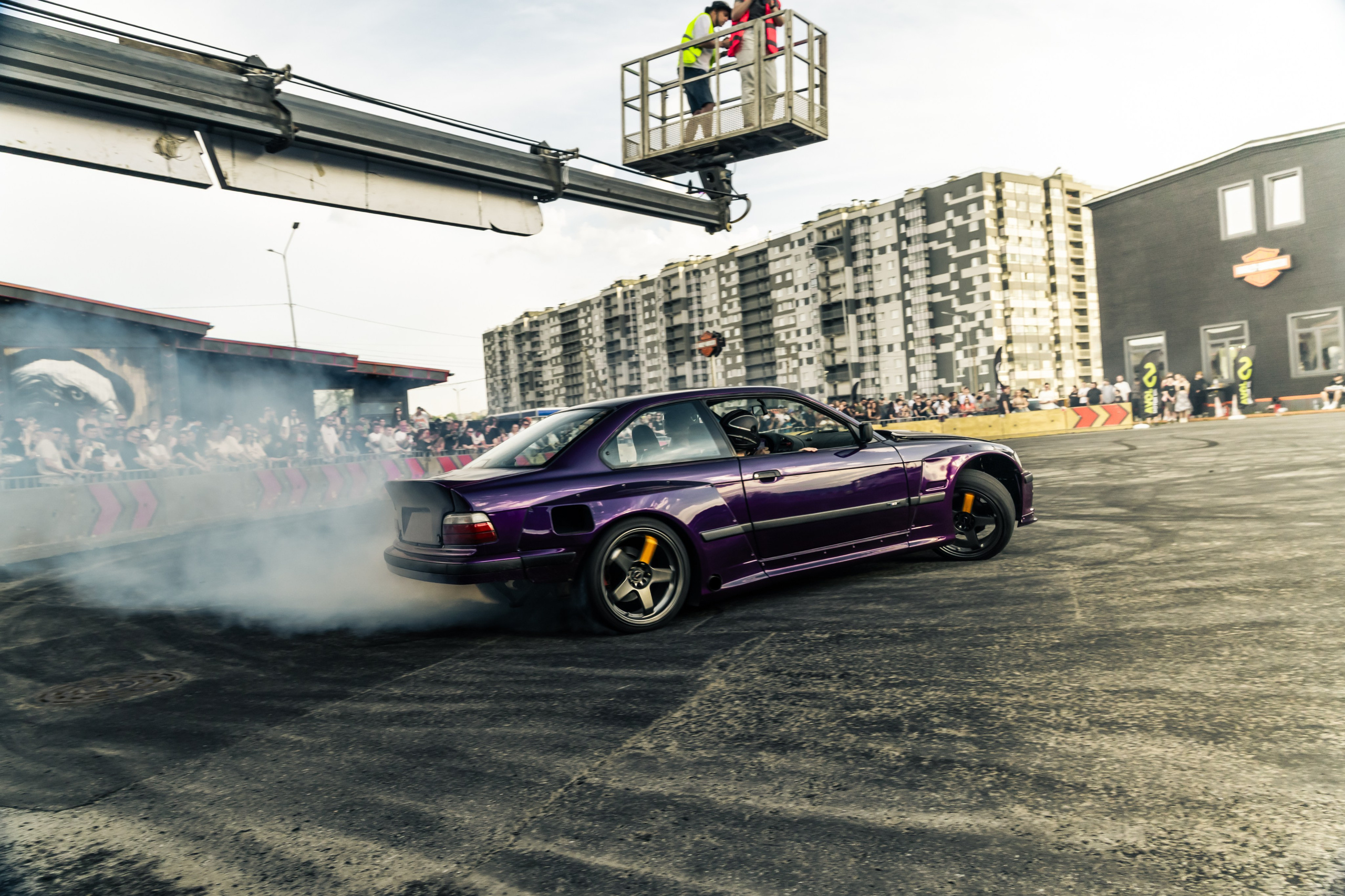 TURBO NIGHT. Opasnophoto