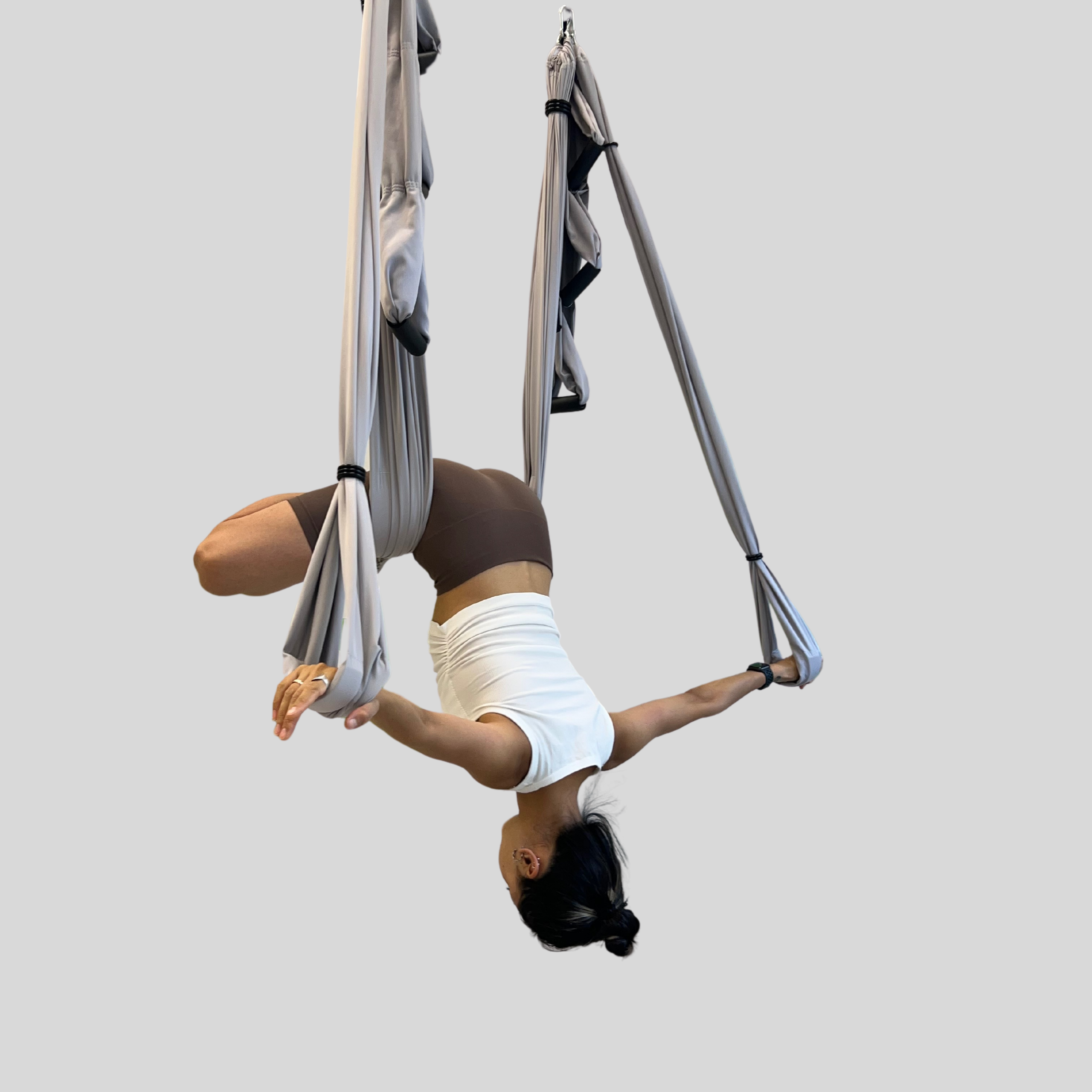 Флай йога, aerial yoga, аэро йога, связка в гамаке, позы в гамаке, aerial yoga exercise, fly yoga practice, fly yoga low, низкий гамак