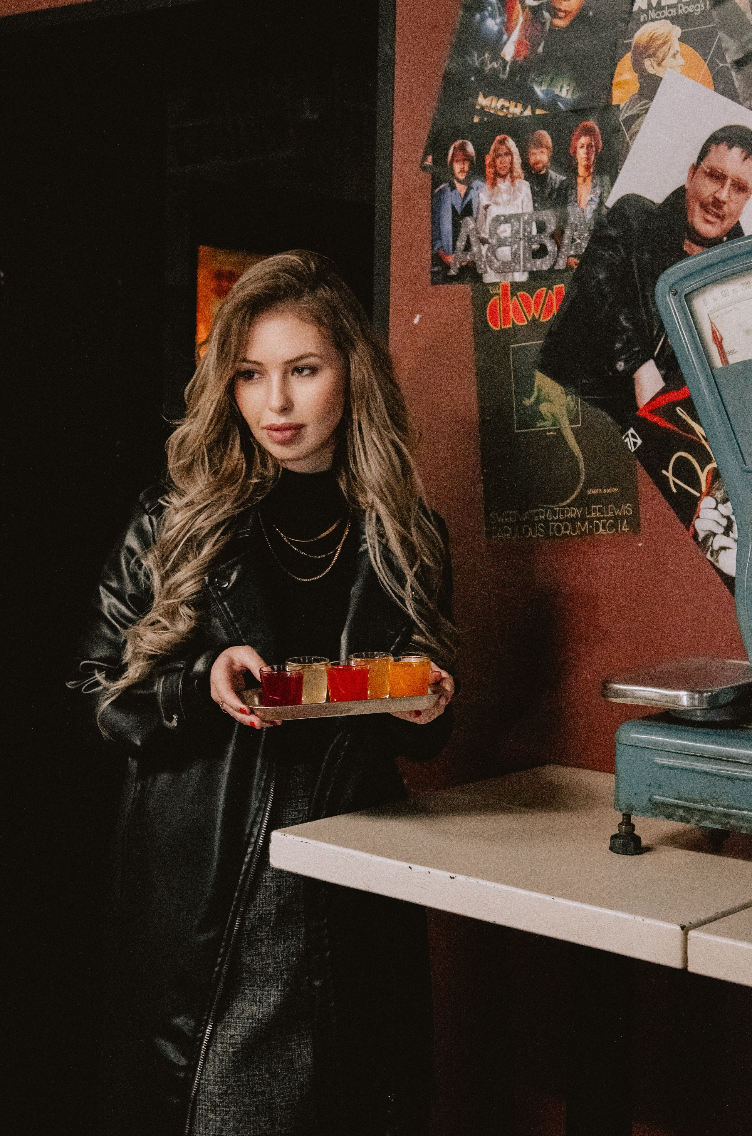 Съемка в стиле жены бандита. Фотографы в Тюмени Андрей и Лидия Войвод