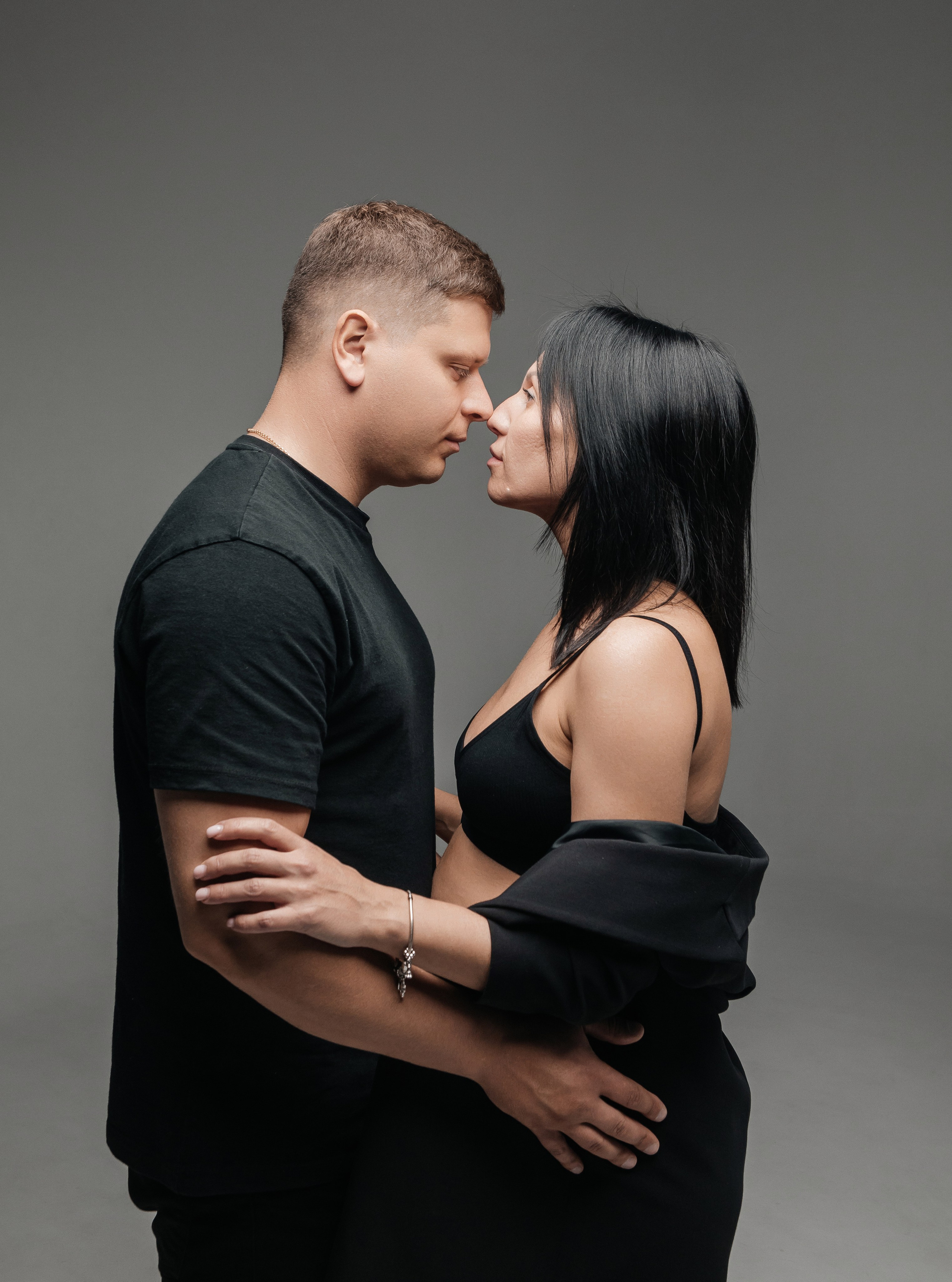 Семейная фотосессия в фотостудии. Свадебный и семейный фотограф Ибрагимова Мария из Екатеринбурга