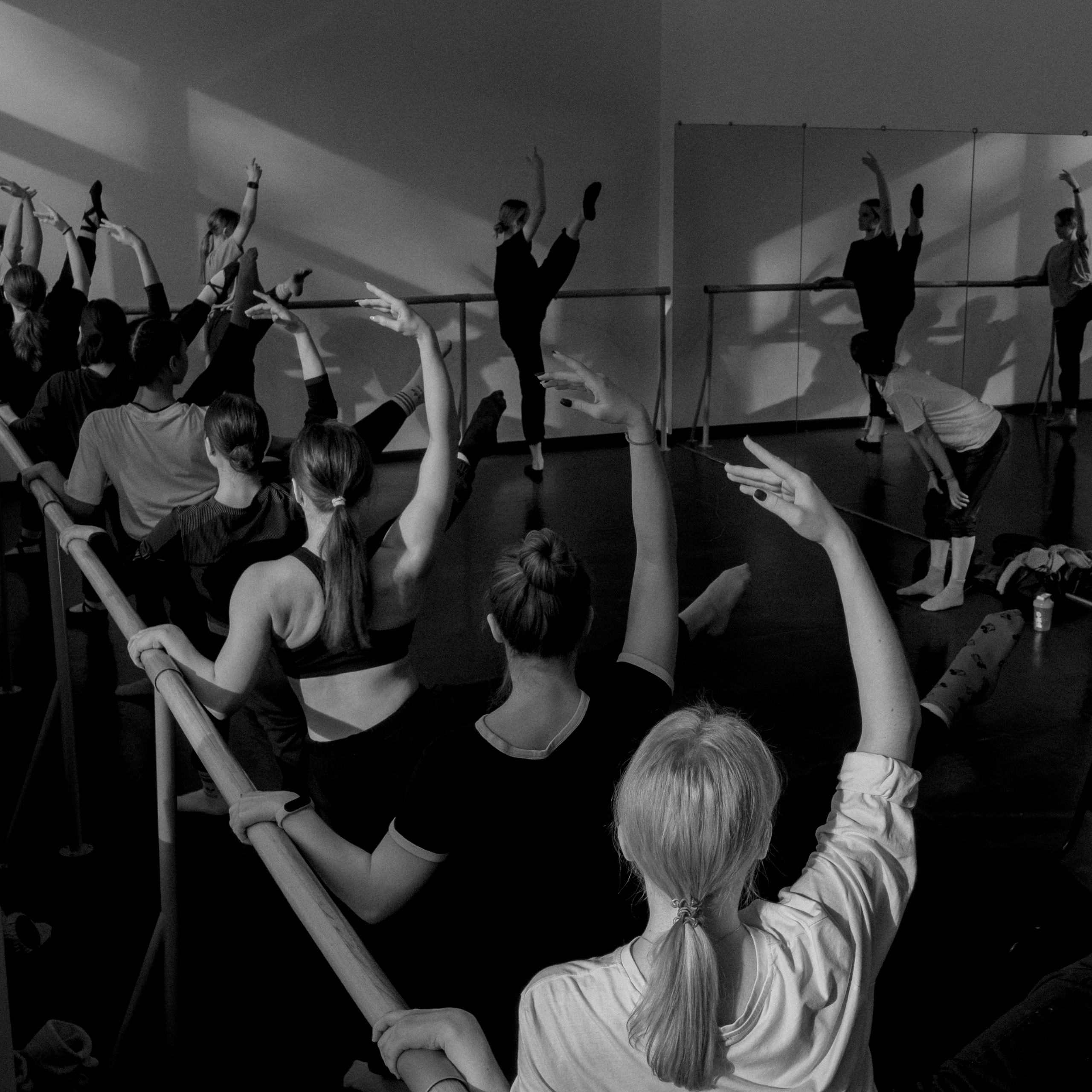 Танцы, 2022. Портретный фотограф в Москве Евгения Яковенко