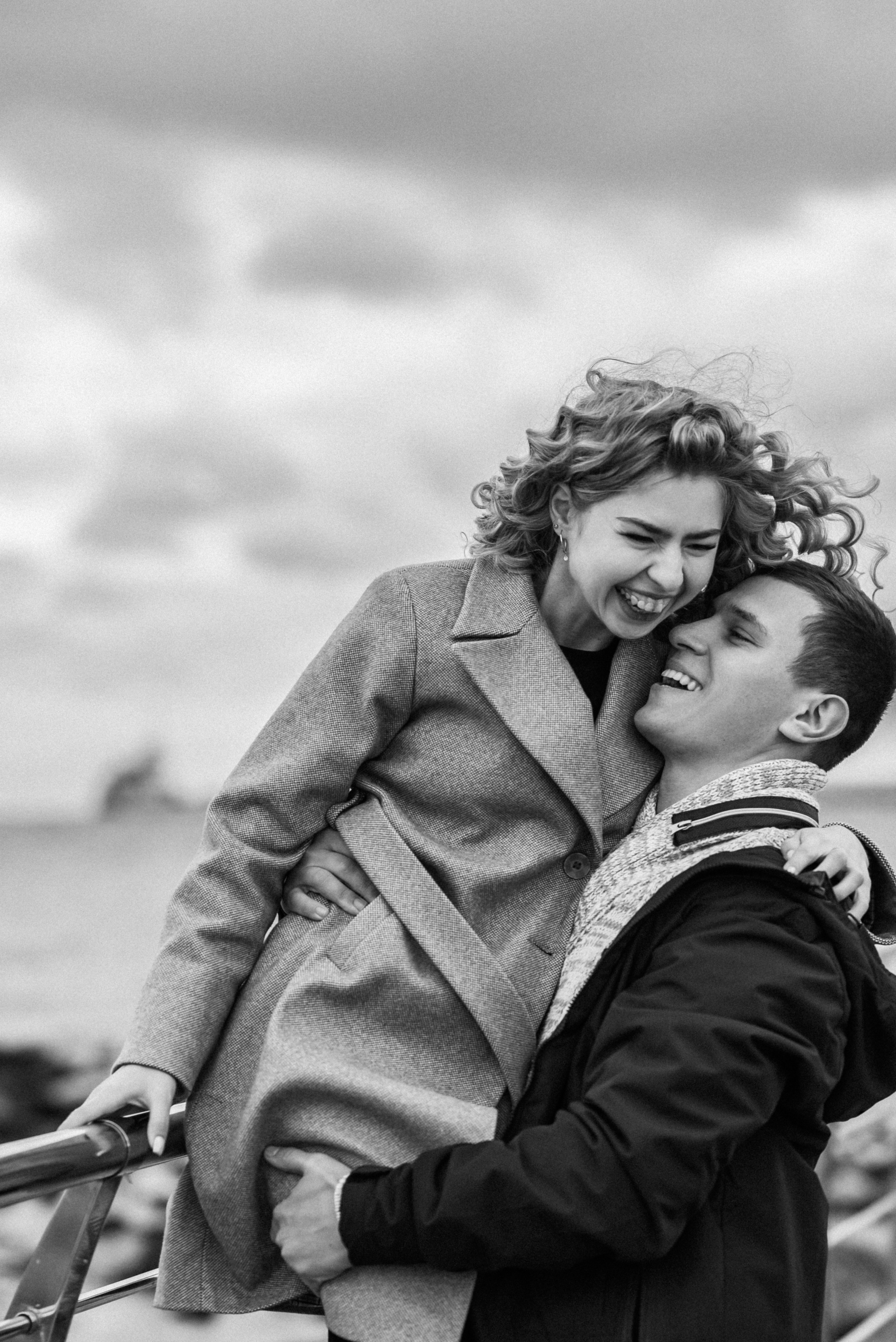 ПРЕДСВАДЕБНАЯ ФОТОСЕССИЯ АРТЁМА И АНГЕЛИНЫ В ФЕОДОСИИ