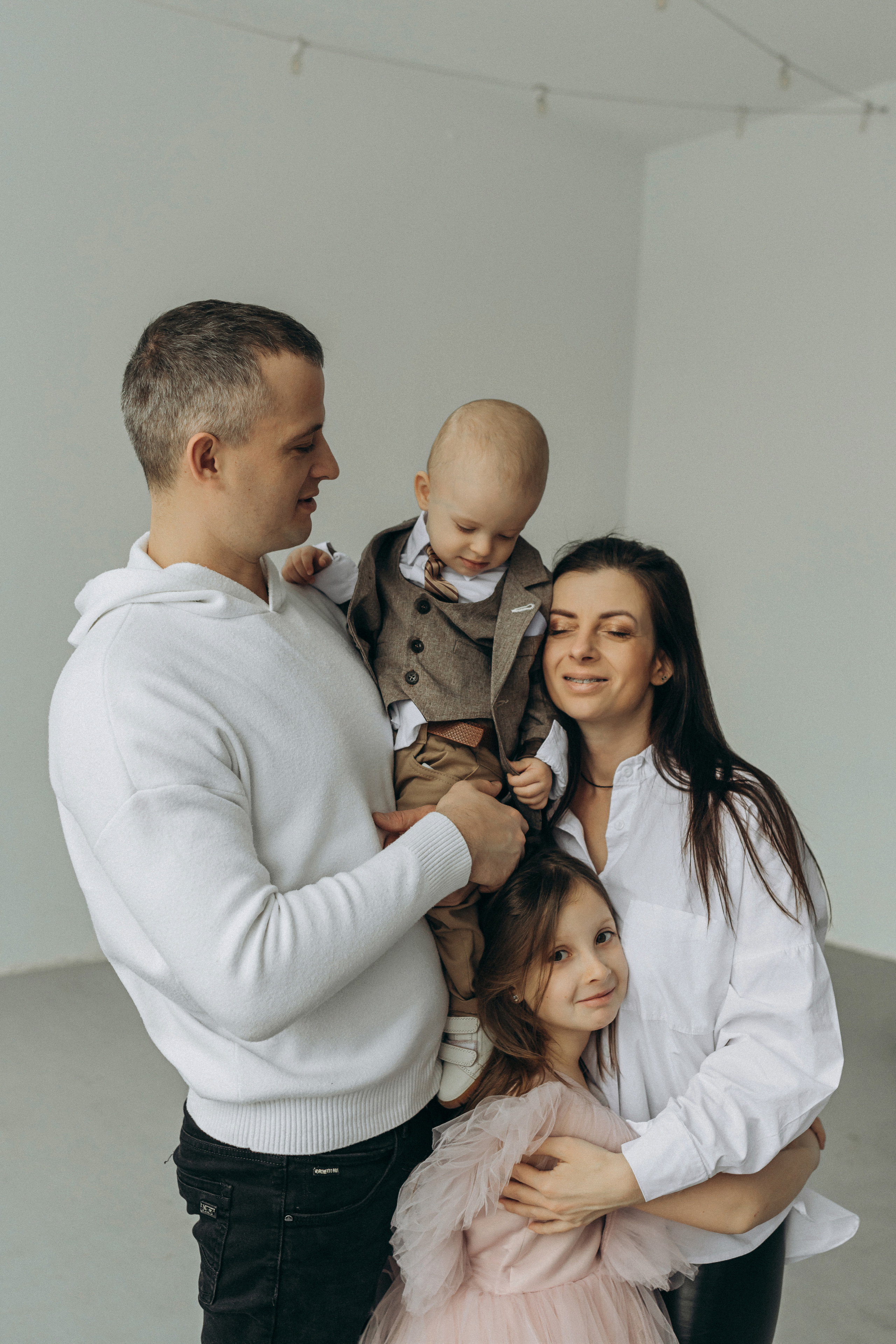 Антон, Аня, Маша и Гоша. Семейный фотограф и детский фотограф в Волгограде Алеся Бутакова — дет