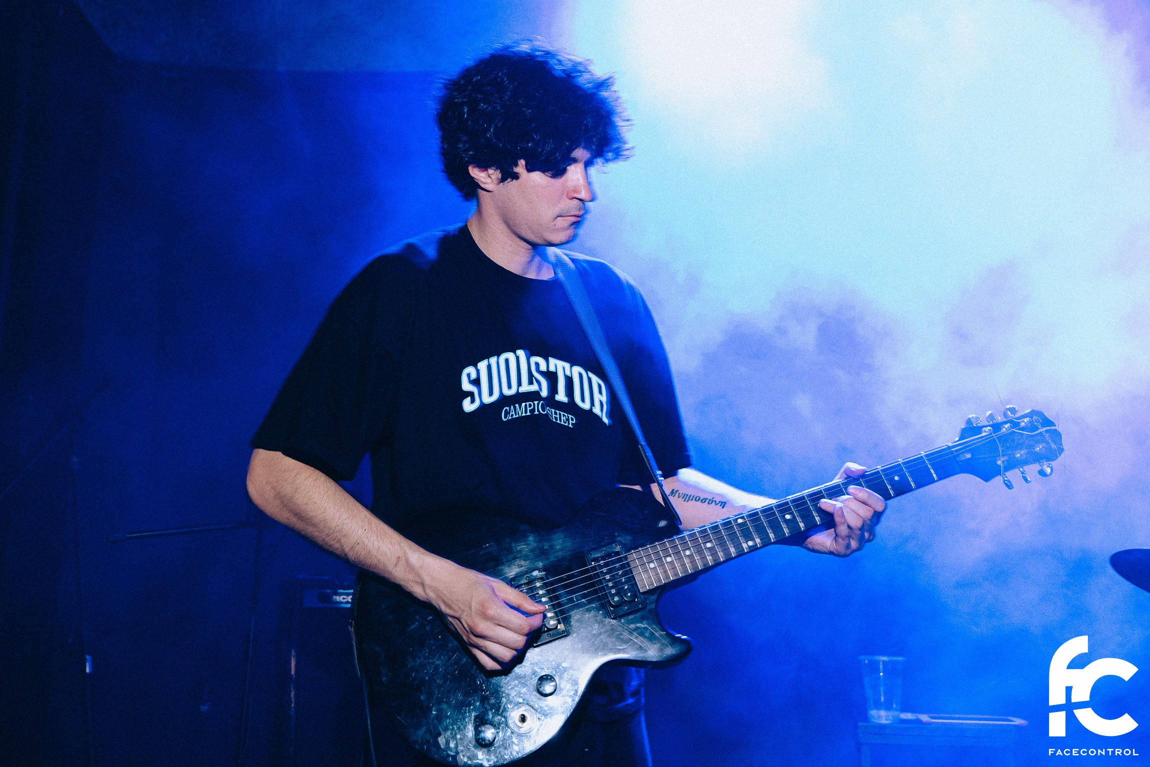 Sextape of Lovers & Granma. Face Control: Crónica social, anuncios de eventos y reportajes fotográficos