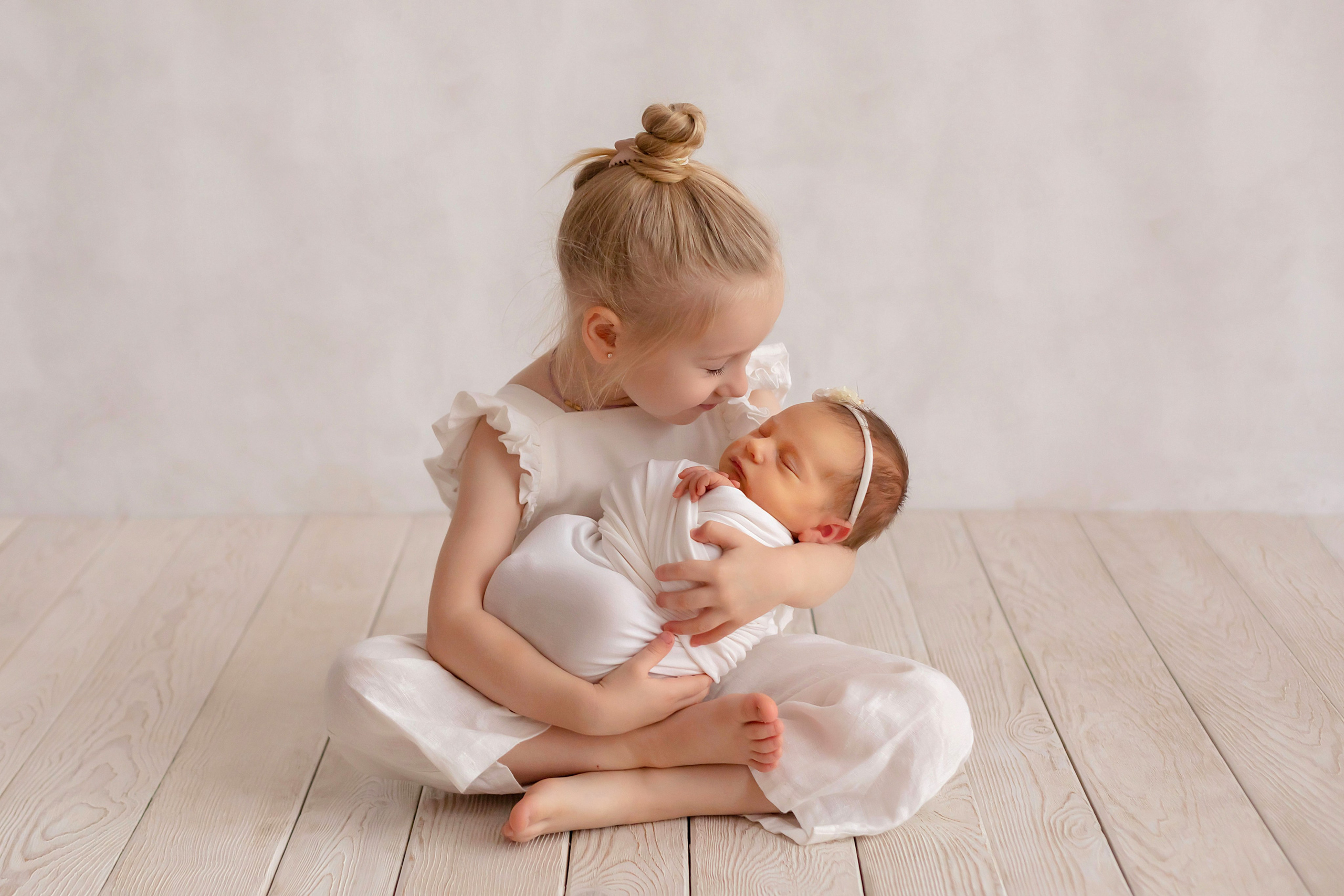 Новорожденные до 28 дней. Фотограф новорожденных в Тюмени