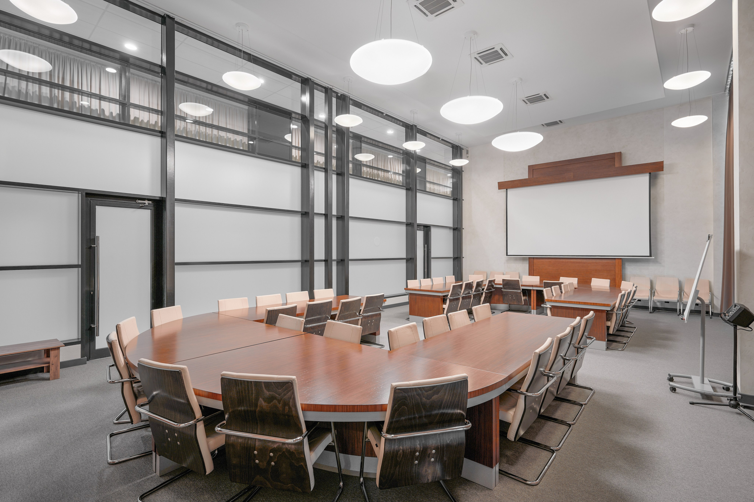 ИГОРА ЛЕДОВЫЙ