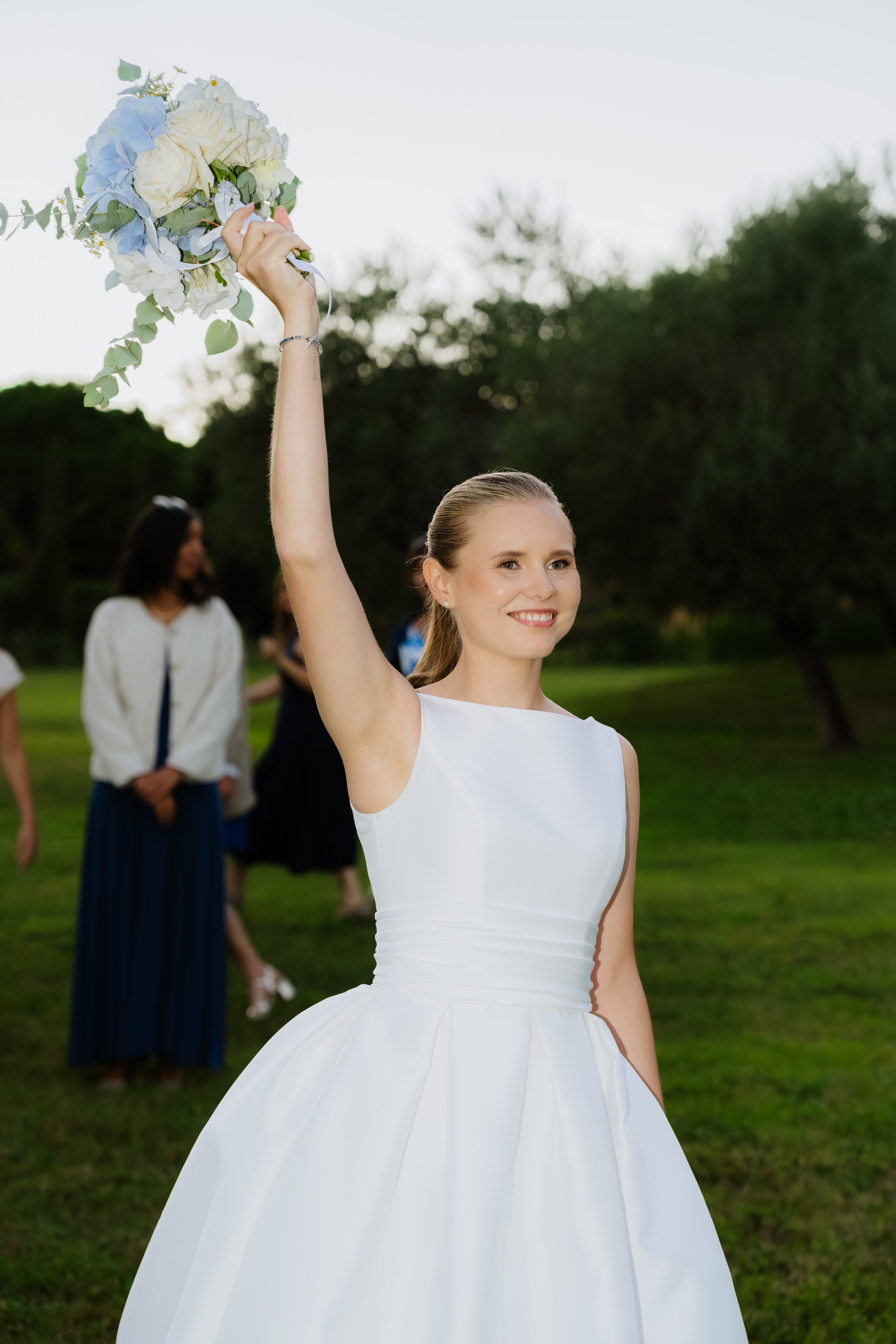 Vera & Lorenzo | Biella, Italy. Professional Wedding Photographer Geneva & Romande Switzerland | Tanya Creator