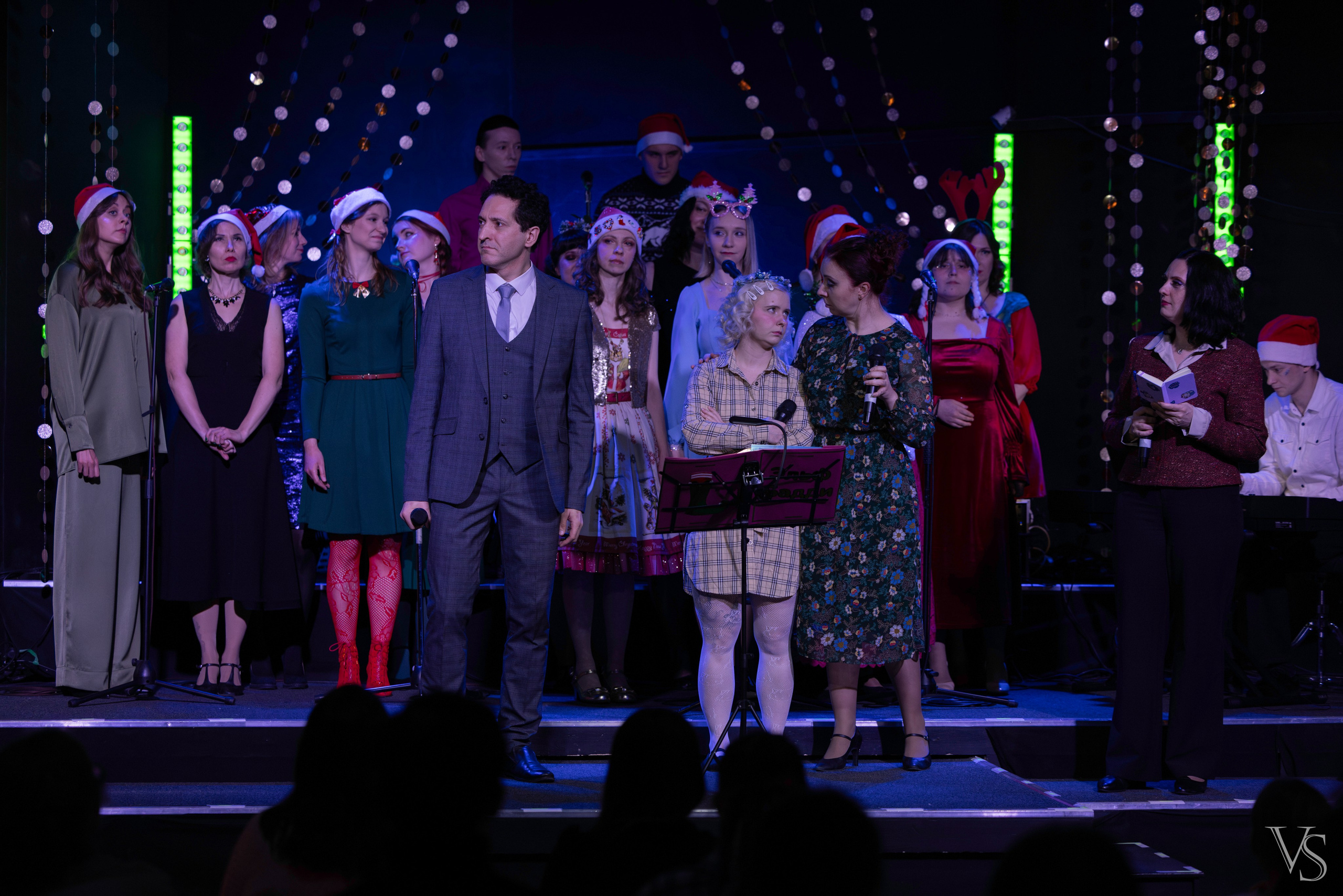 Мюзикл Elf и новогодний концерт Fellowship. Фотограф Виктор Степанов