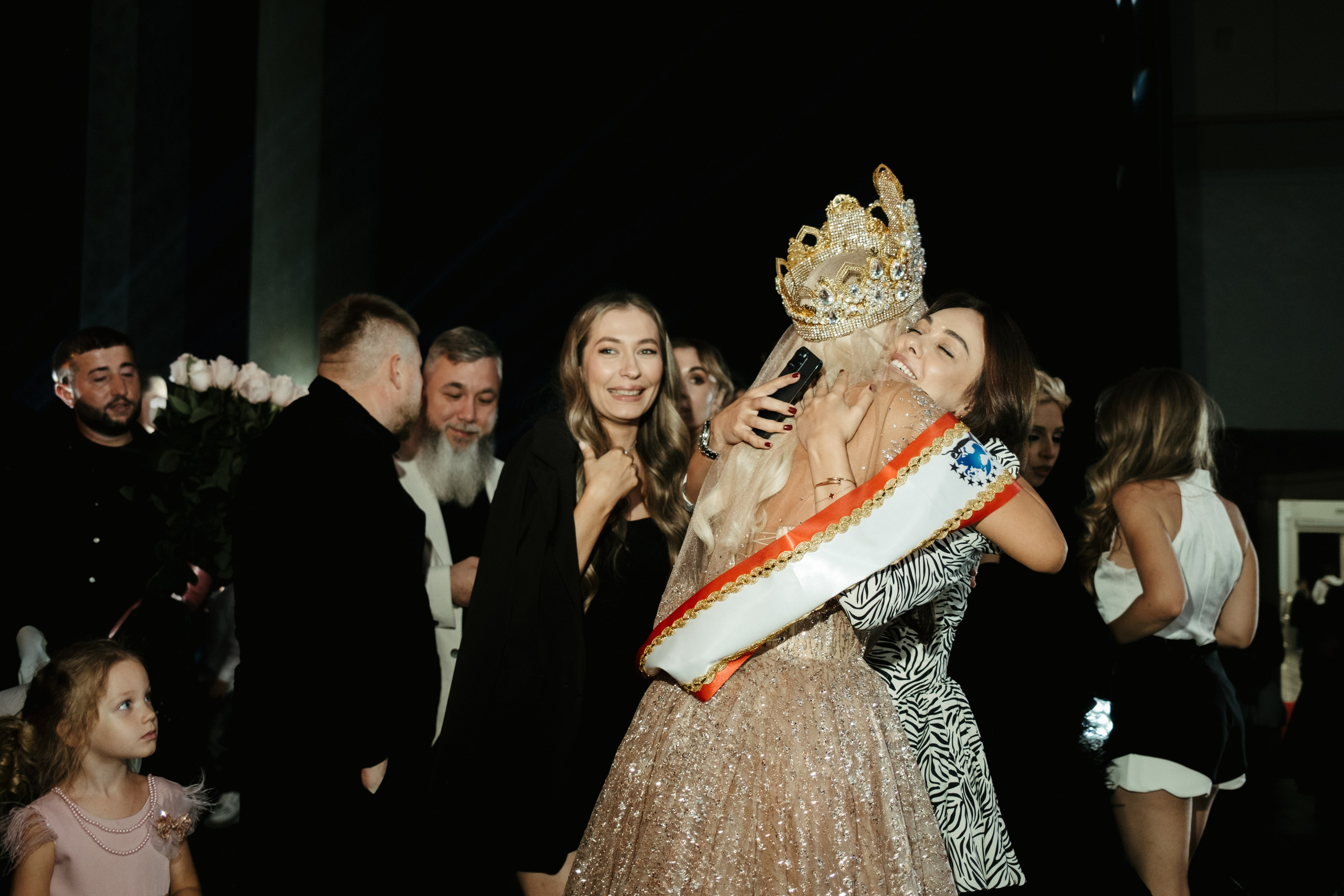 Мисс и Миссис Россия Земли Краснодар 2025 программа. Свадебный и репортажной фотограф Денис Ожигин в Краснодаре и Краснодарском крае