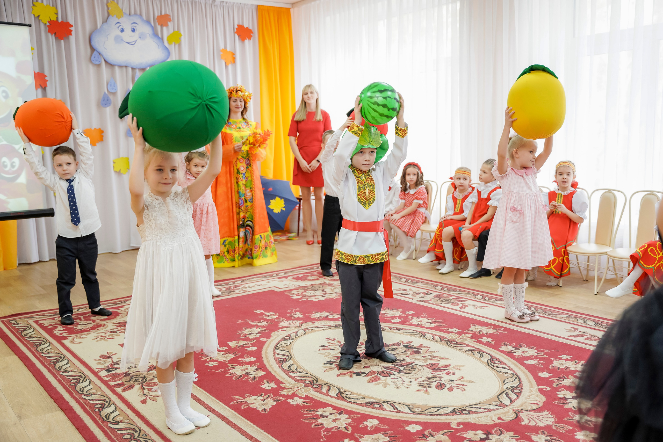 Еще осень. Геннадий Войтов — контент под любые задачи