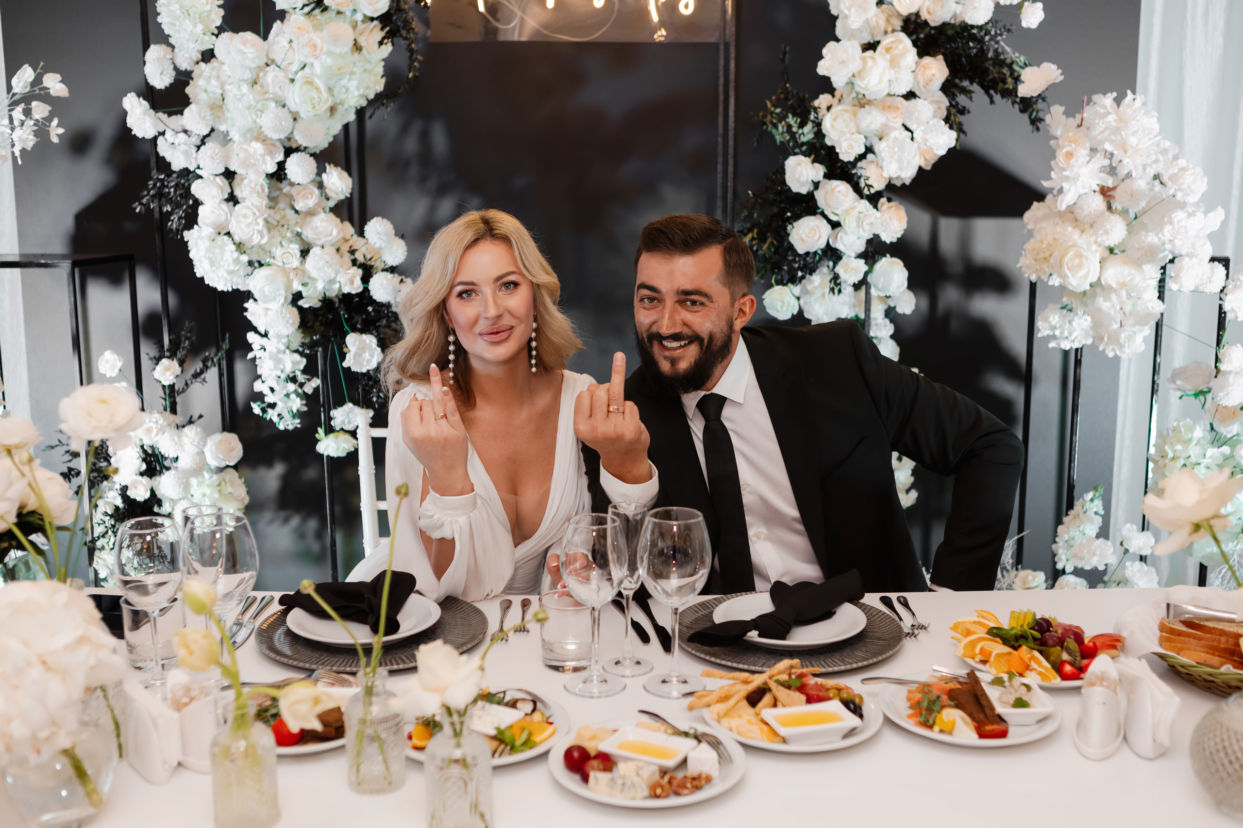 Евгений и Дарья — Анонс свадьбы. Свадебный фотограф, фотосъемка в Крыму, Севастополе, Симферополе, Ялте