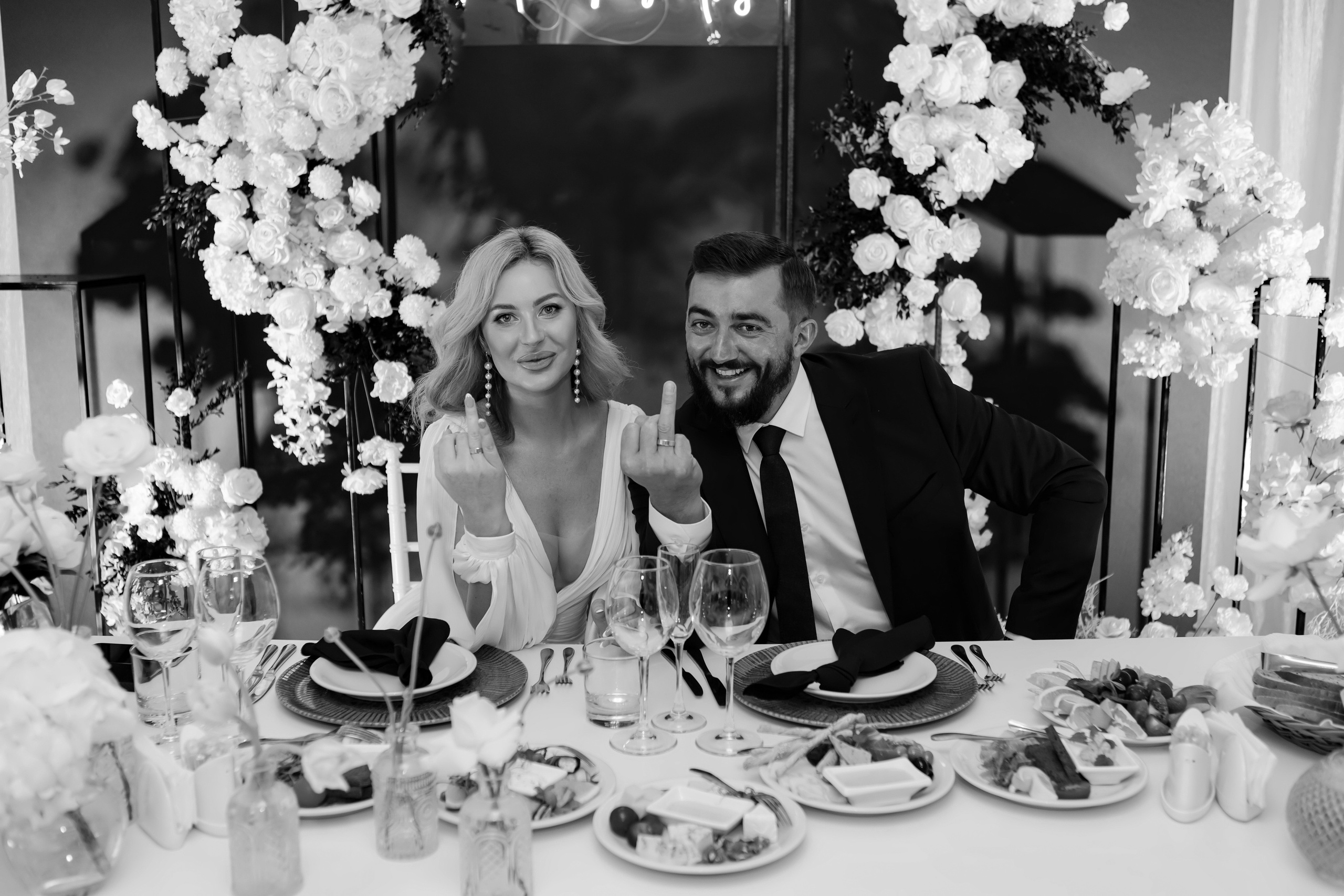 Евгений и Дарья — Анонс свадьбы. Свадебный фотограф, фотосъемка в Крыму, Севастополе, Симферополе, Ялте