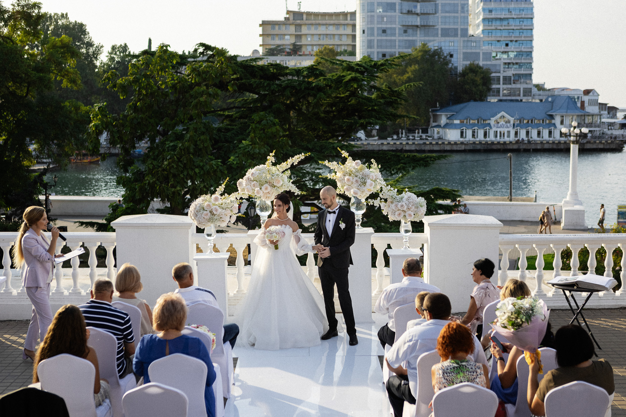 Свадебная фотосессия в Крыму — свадебные фотосессии в Севастополе Ялте. Свадебный фотограф, фотосъемка в Крыму, Севастополе, Симферополе, Ялте