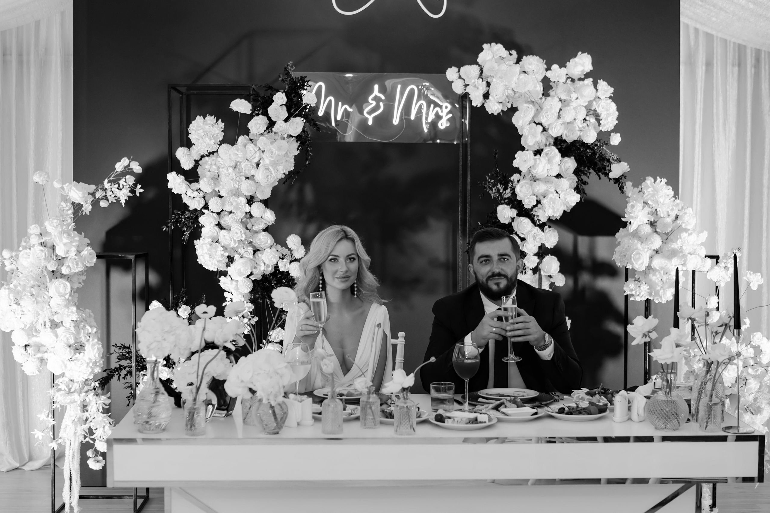 Евгений и Дарья — Анонс свадьбы. Свадебный фотограф, фотосъемка в Крыму, Севастополе, Симферополе, Ялте