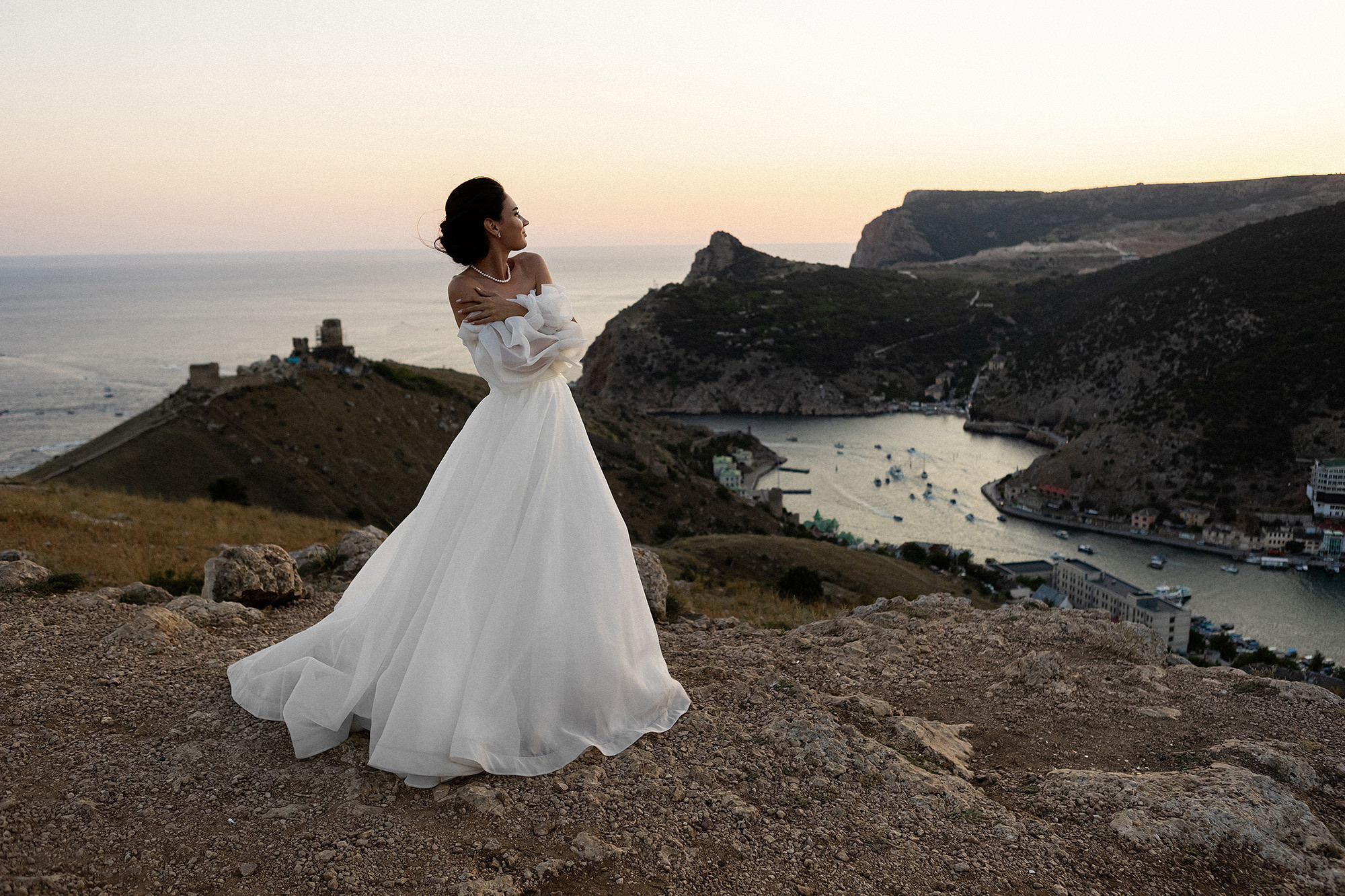 Свадебная фотосессия в Крыму — свадебные фотосессии в Севастополе Ялте. Свадебный фотограф, фотосъемка в Крыму, Севастополе, Симферополе, Ялте