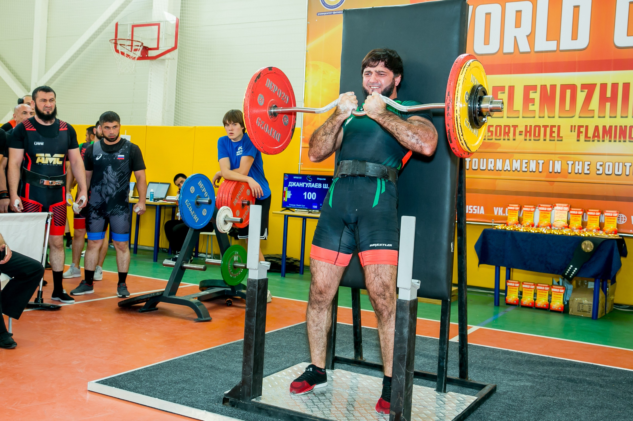 НА СПОРТЕ. СТУДИЯ