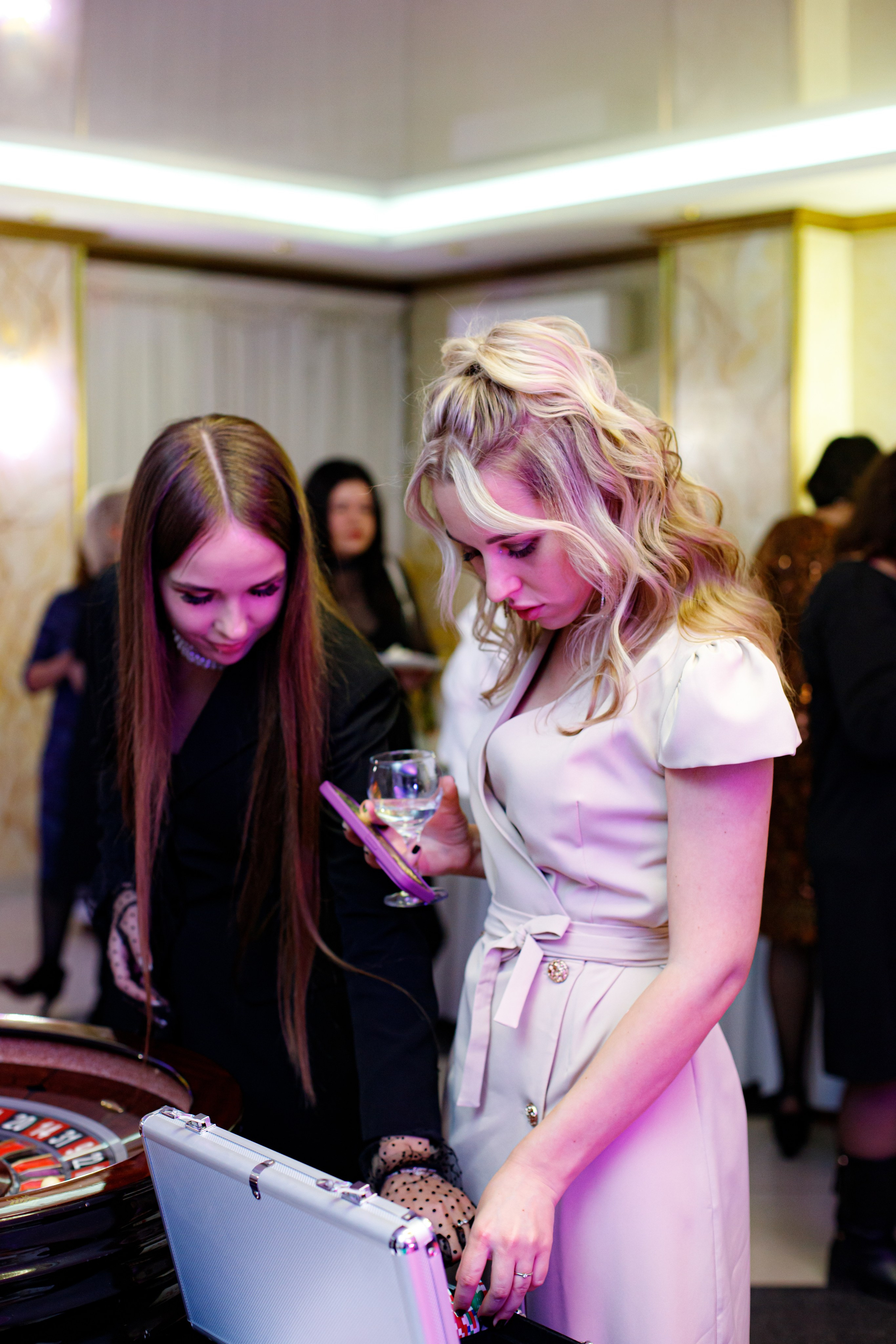 ELOSMED. Photokarish