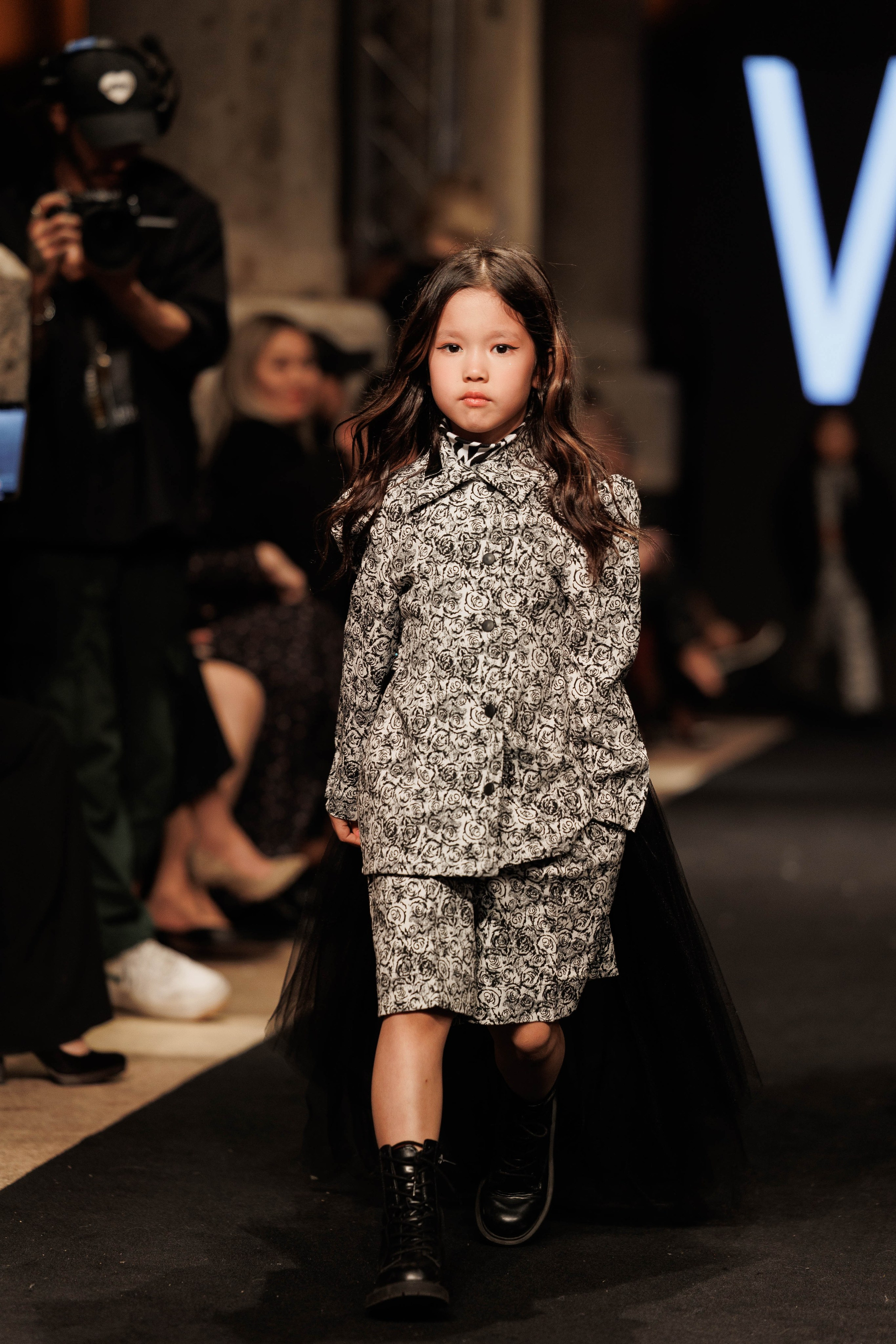 IFB-показ. About