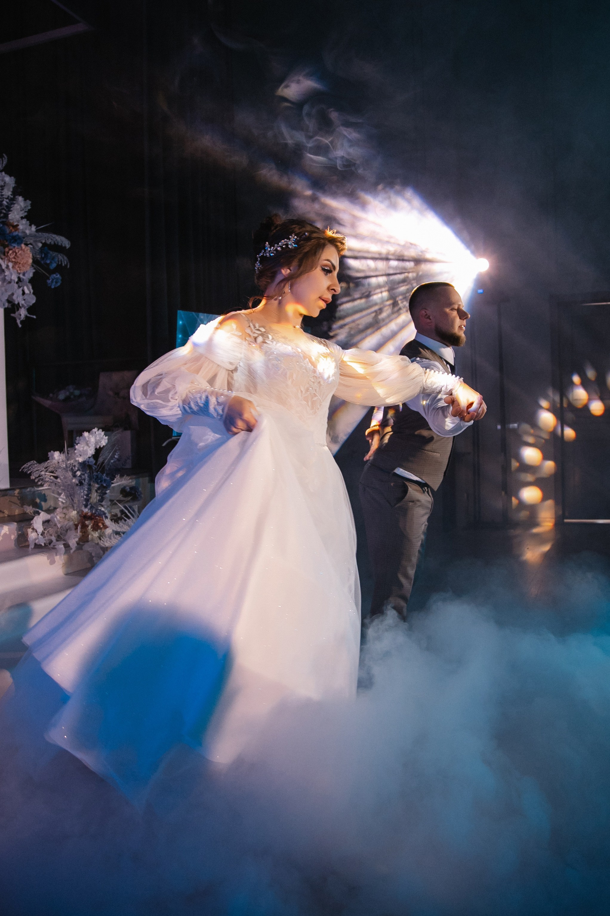 Карина + Глеб. Роман Урумбаев фотограф Нижневартовск