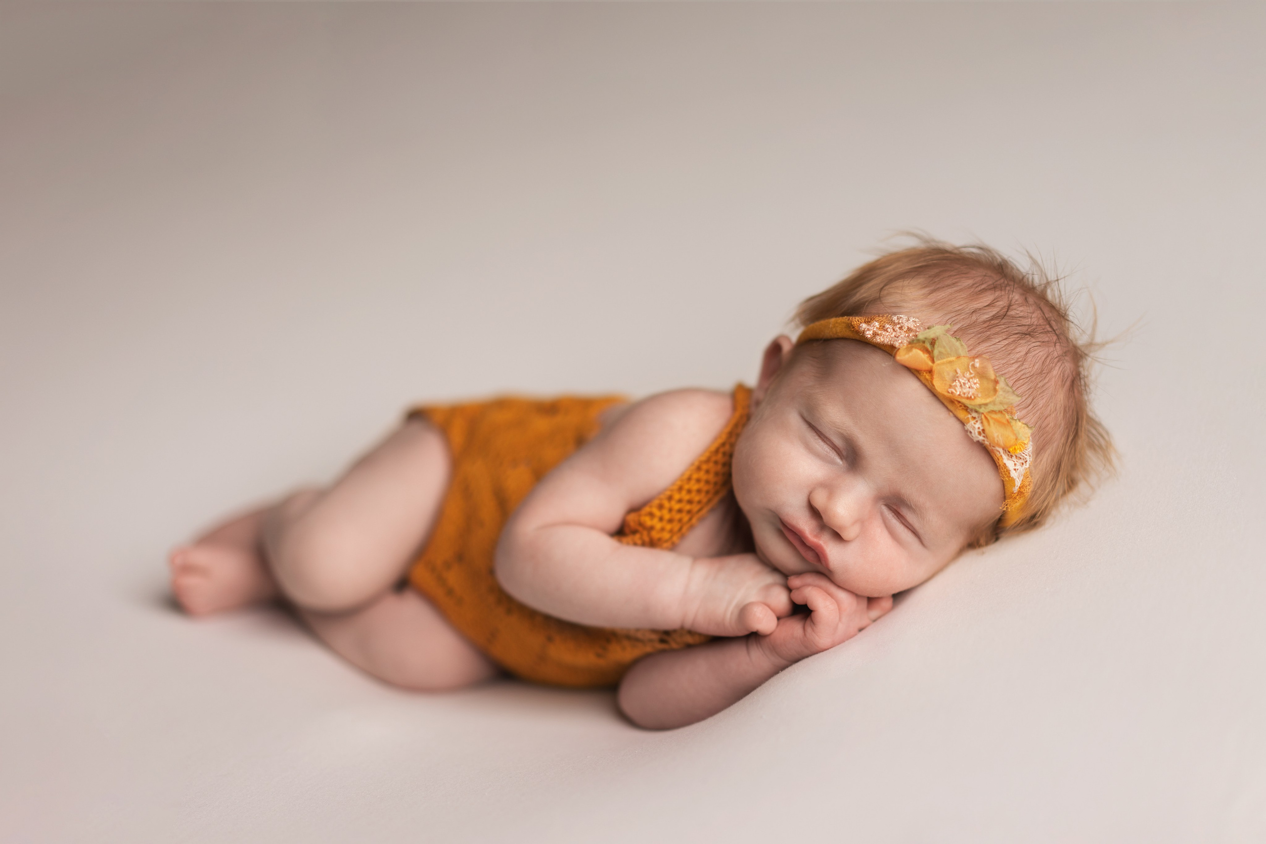 Галерея новорожденных. Фотограф новорожденных у вас дома