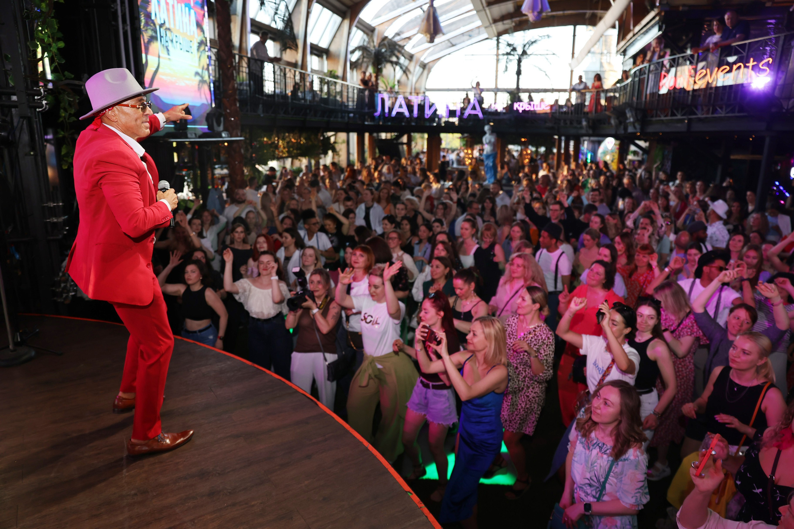 Латина на крыше. Татьяна Фомичева. Репортажный и светский фотограф в Москве