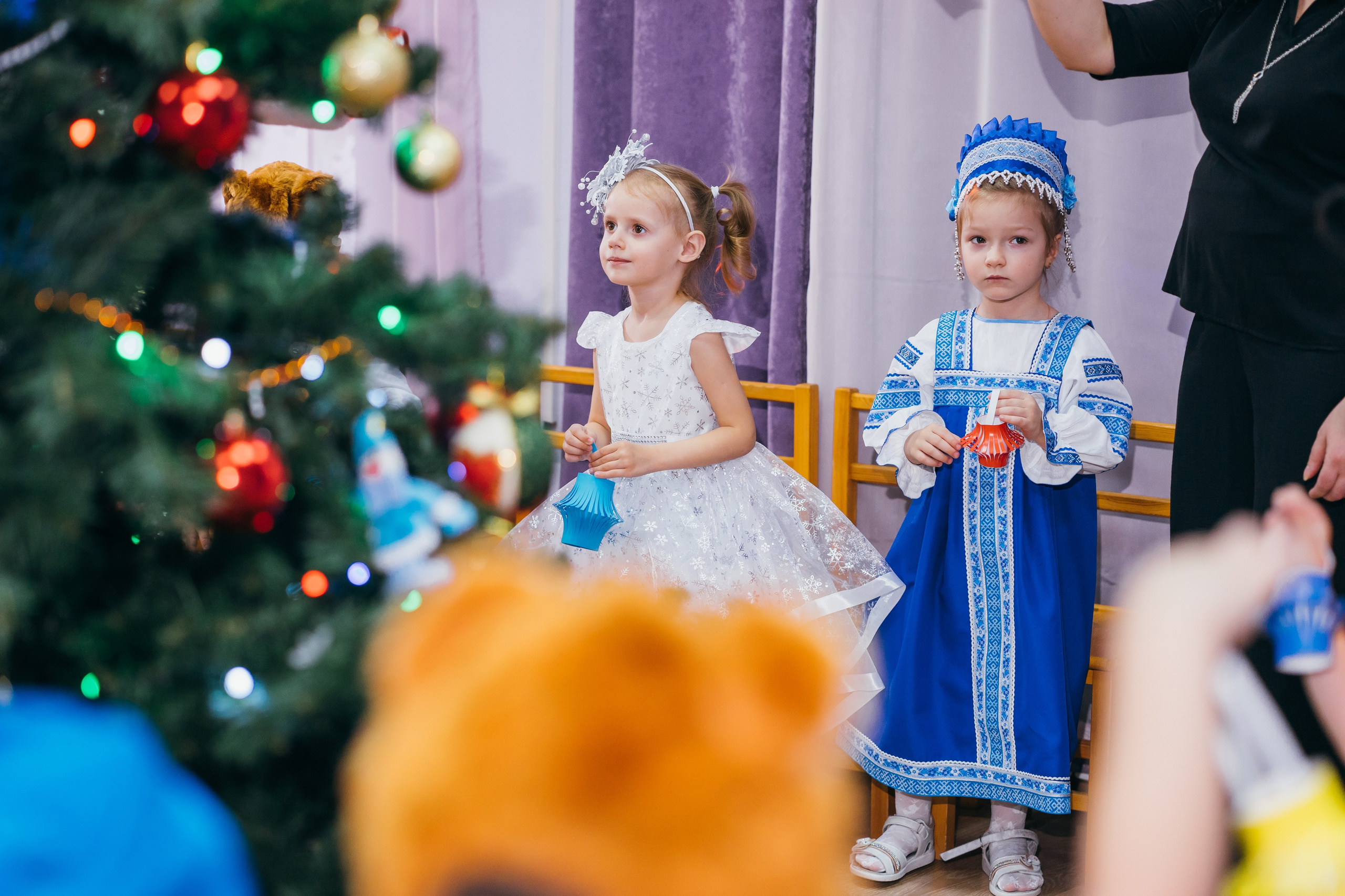 Новогодний утренник в детском саду. Профессиональный фотограф Геленджик, Новоросийск Виктория Цейс